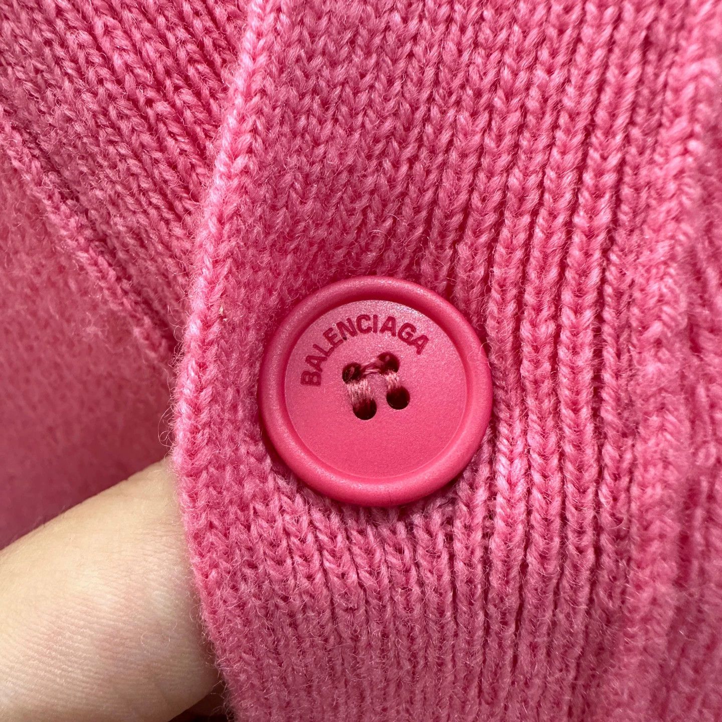 Balenciaga BALENCIAGA apr666 all-over slogan knit cardigan M wool Size M / US 6-8 / IT 42-44 - 8 Thumbnail