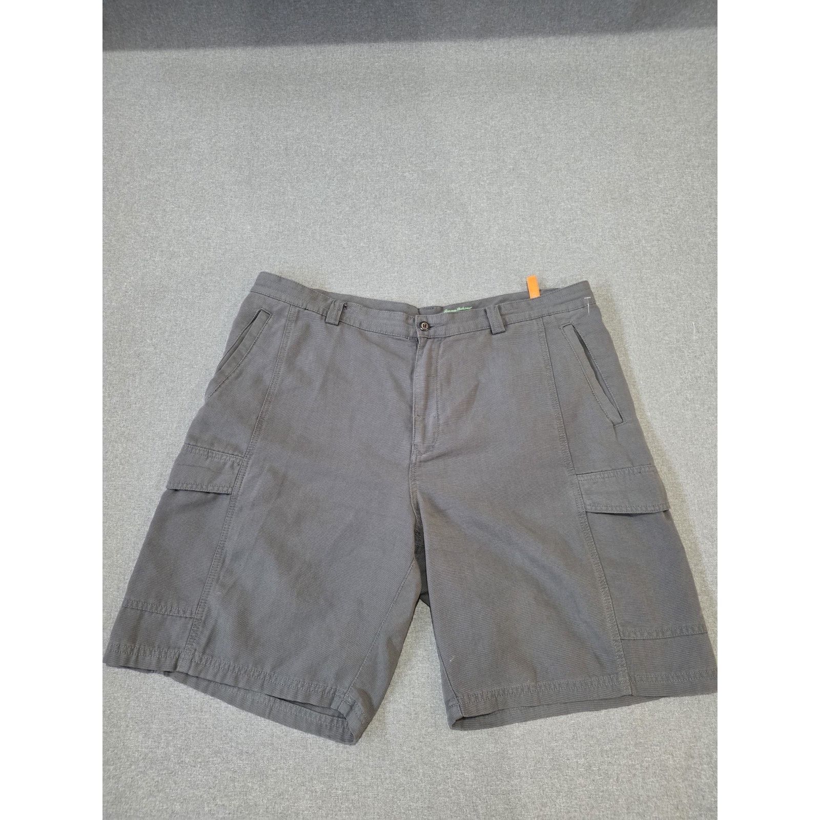 Tommy Bahama Tommy Bahama Mens Y2K Cargo Shorts Size 40 Gray Relax Size US 40 / EU 56 - 1 Thumbnail