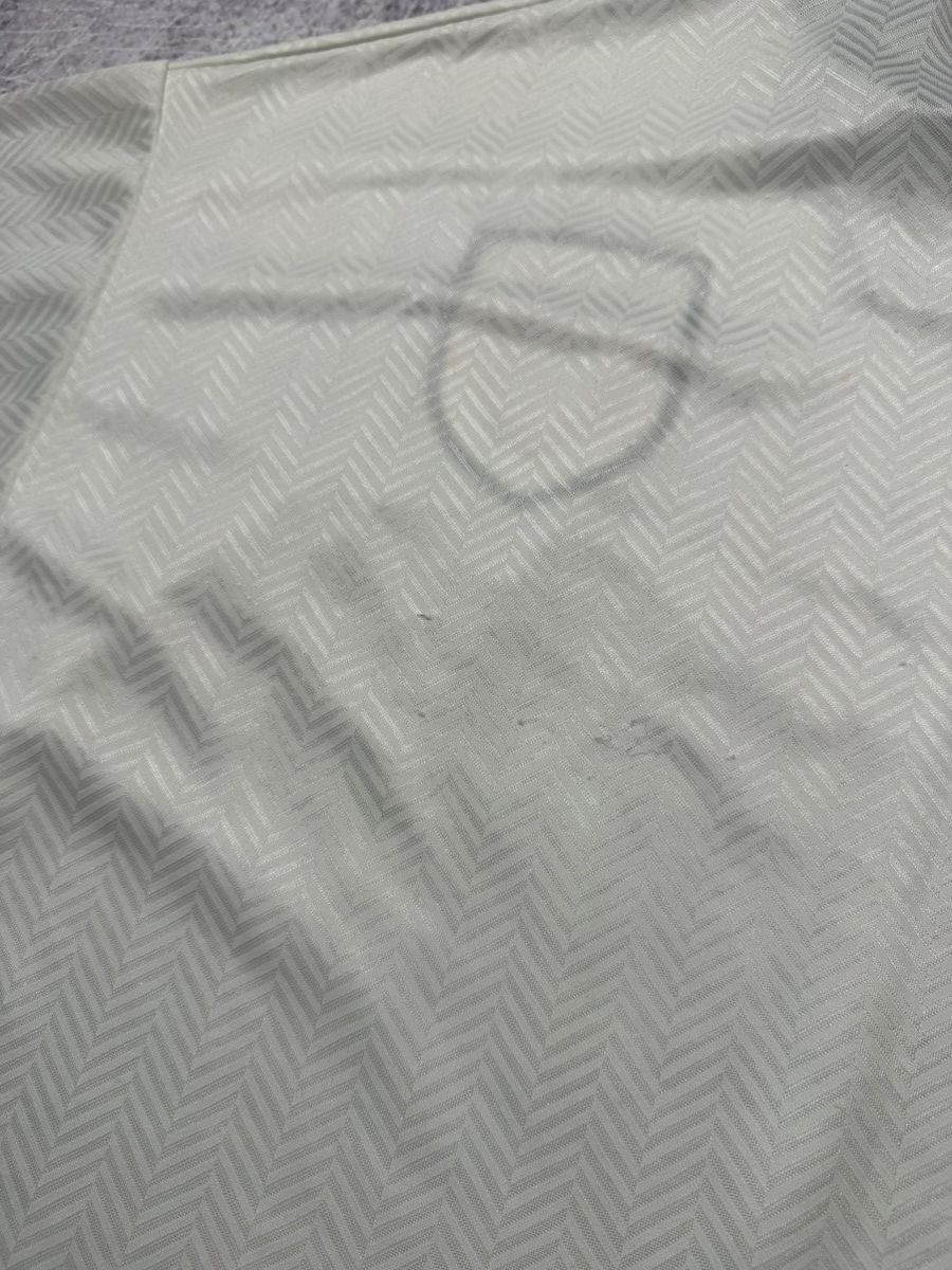 Umbro Vintage white Umbro England football jersey 1993-1995 Size US XL / EU 56 / 4 - 14 Thumbnail