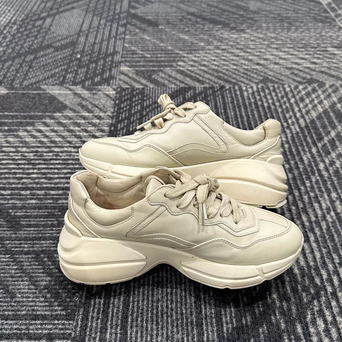 Gucci Gucci Rhyton Dad Sneaker 35.5 Near Mint Condition Size US 5 / IT 35 - 5 Thumbnail