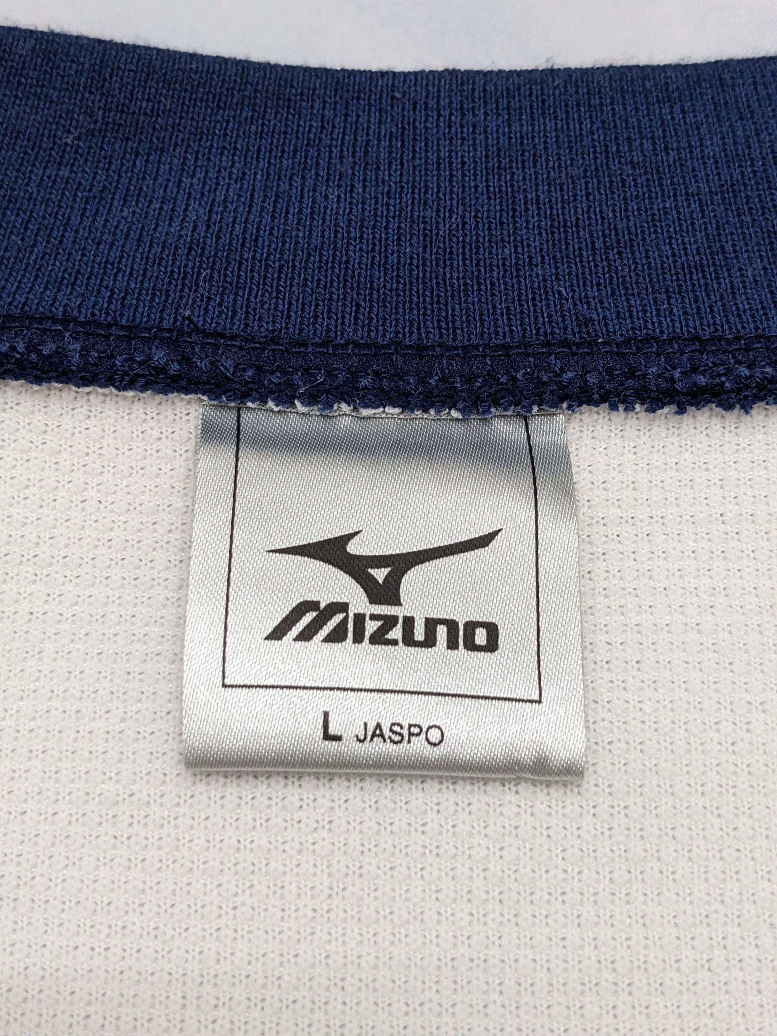 Mizuno Vintage Mizuno White V-Neck Pullover Sweatshirt JASPO Size US L / EU 52-54 / 3 - 10 Thumbnail