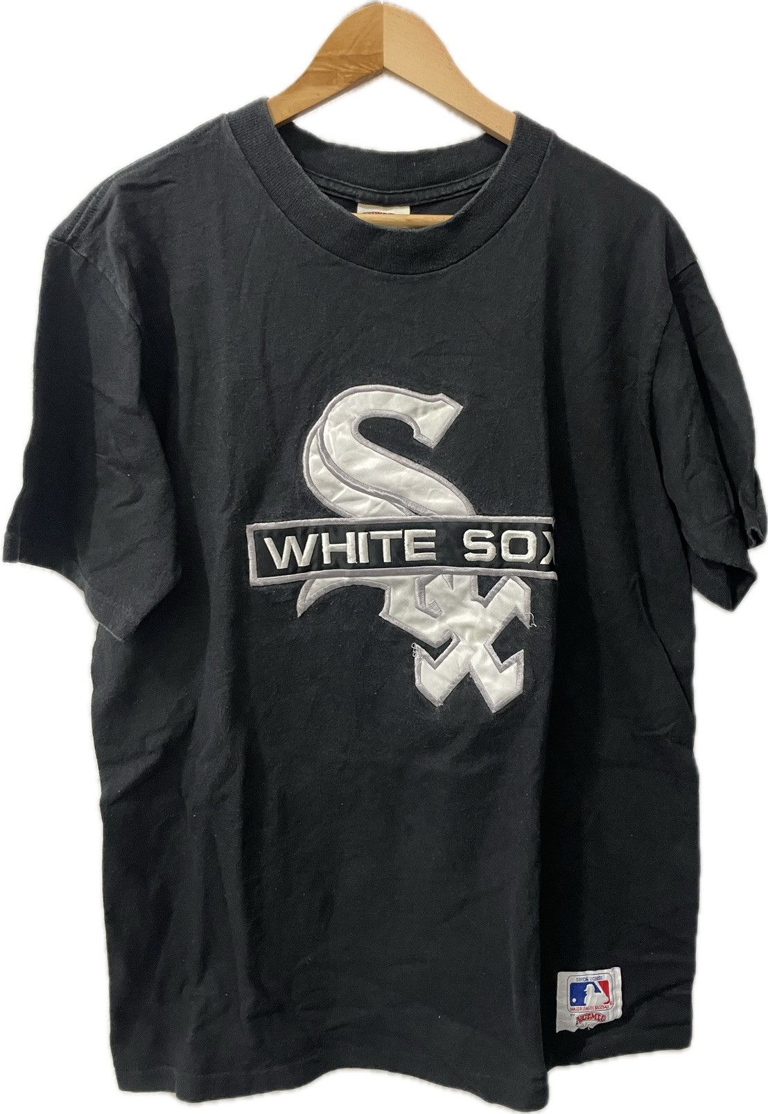 Nutmeg × Vintage Vintage 90s Chicago White Sox MLB Embroidered T-Shirt Size US L / EU 52-54 / 3 - 2 Thumbnail