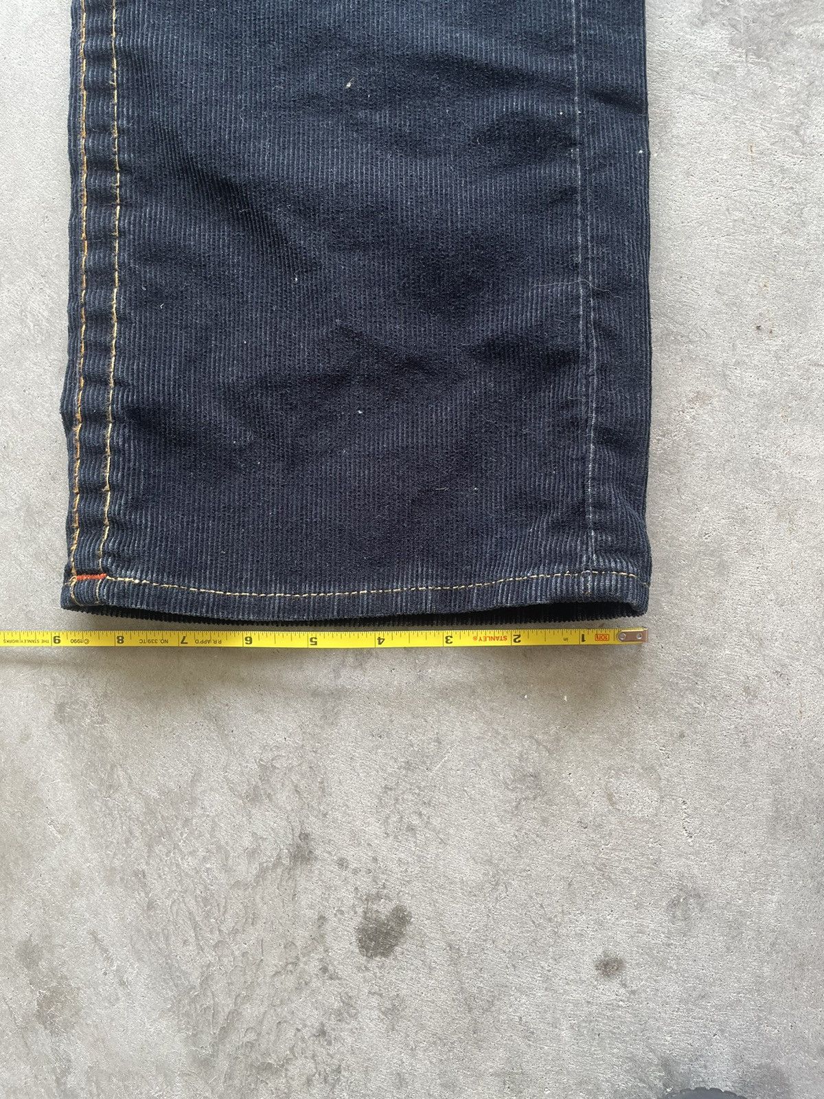 True Religion True Religion US Corduroy Jeans Size US 32 / EU 48 - 4 Thumbnail