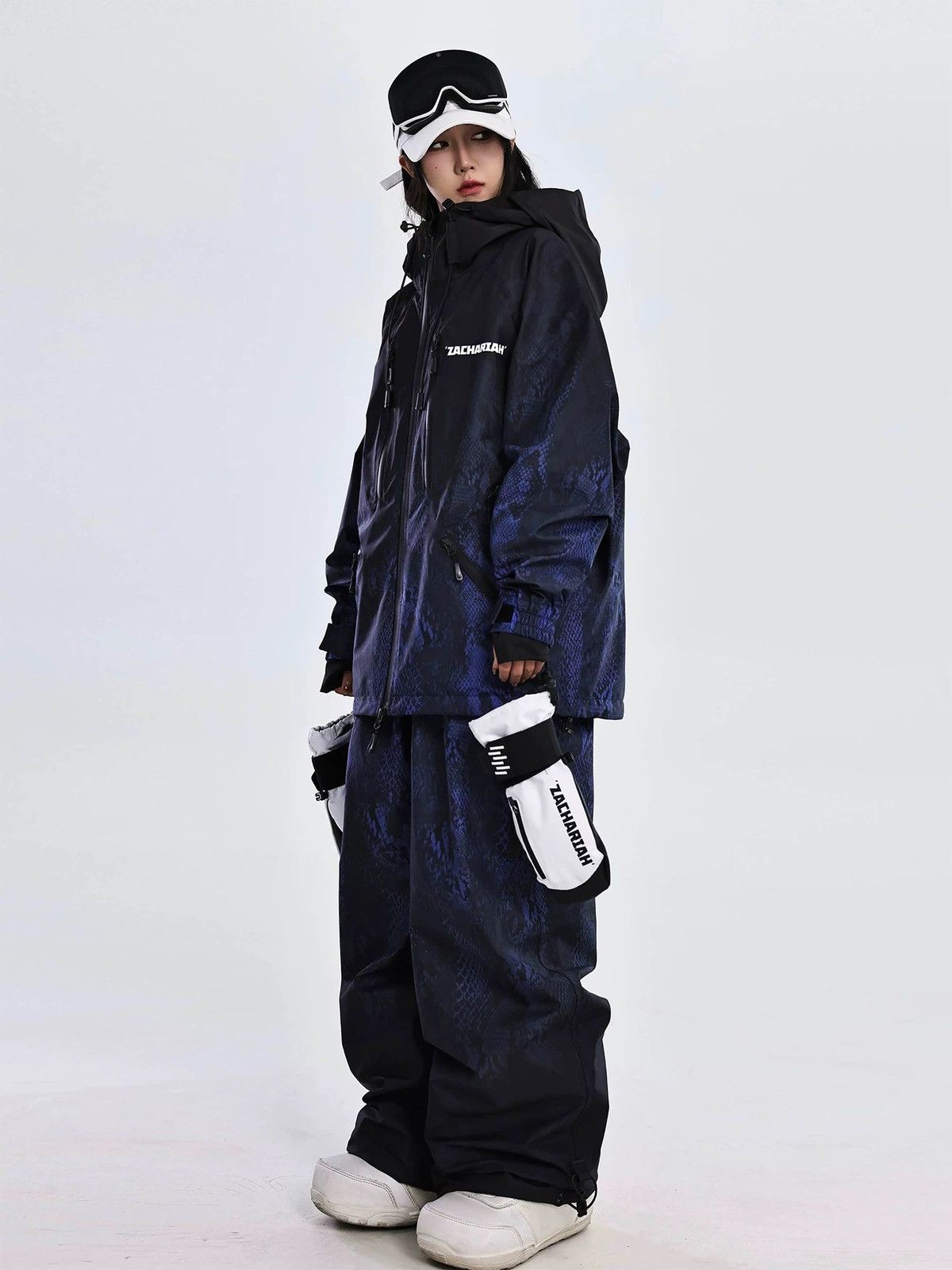 Other Blue Coral Snake Pattern Outdoor Windproof Ski Suit Size US 32 / EU 48 - 5 Thumbnail