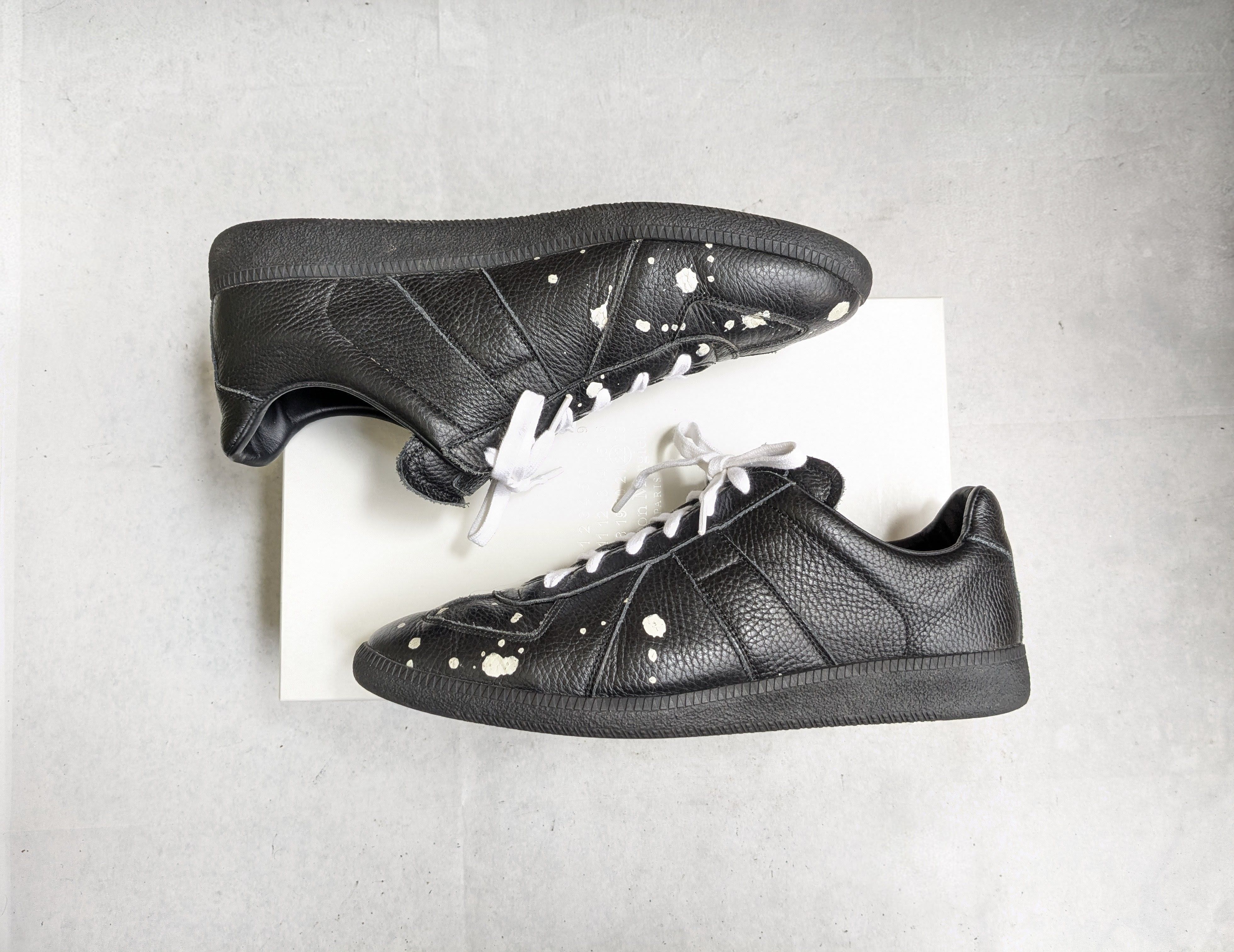 Maison Margiela Maison Margiela Replica GAT Black Paint Splatter 12 45 White Size US 12 / EU 45 - 4 Thumbnail