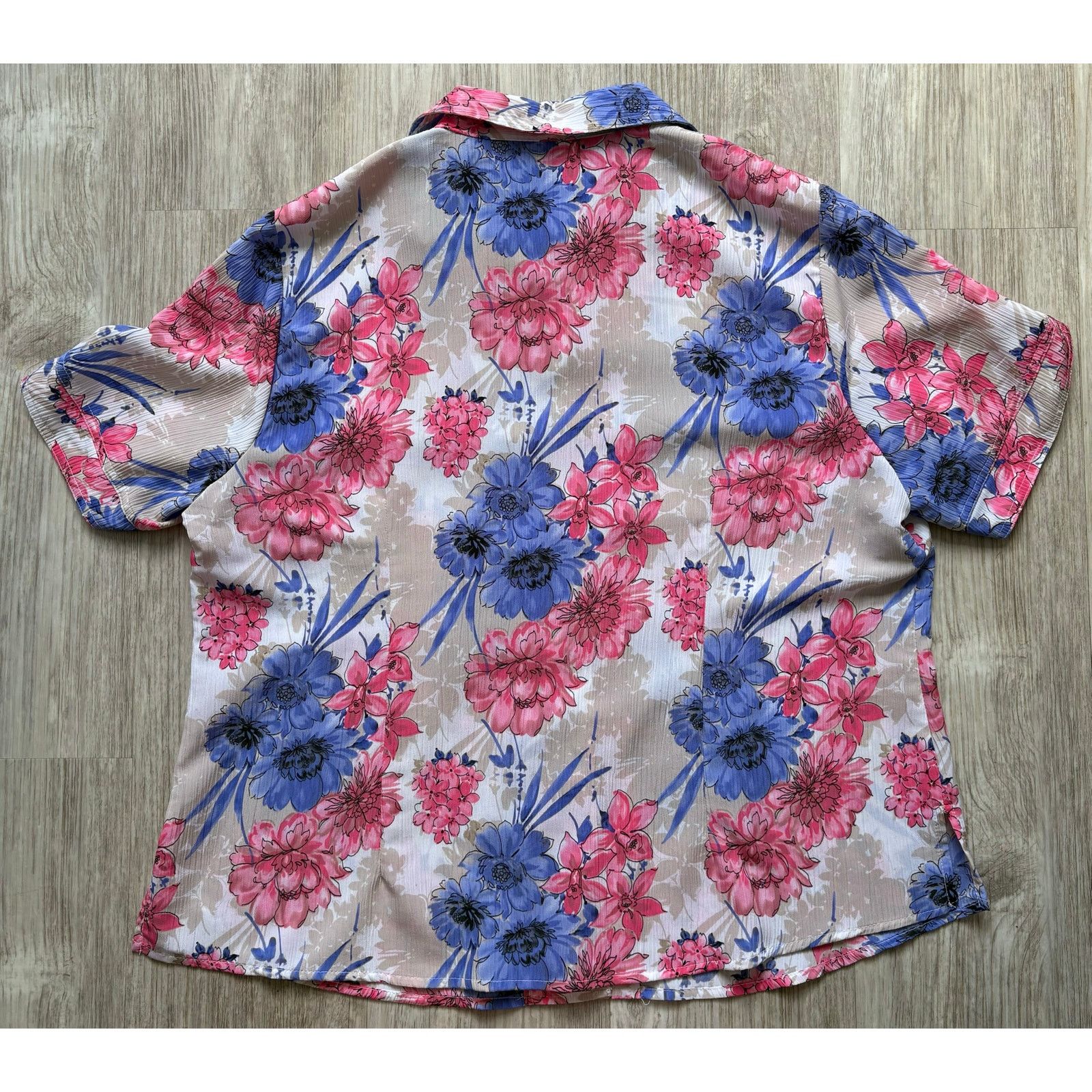 Other Alia | Petite Watercolor Floral Shirt | Medium/Large Size M / US 6-8 / IT 42-44 - 2 Thumbnail