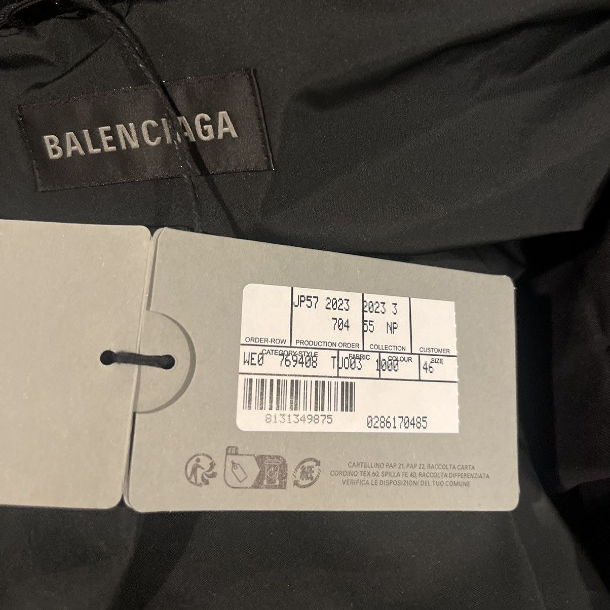 Balenciaga Balenciaga C Shape Embroidered BB Logo Puffer Jacket Size L / US 10 / IT 46 - 7 Thumbnail