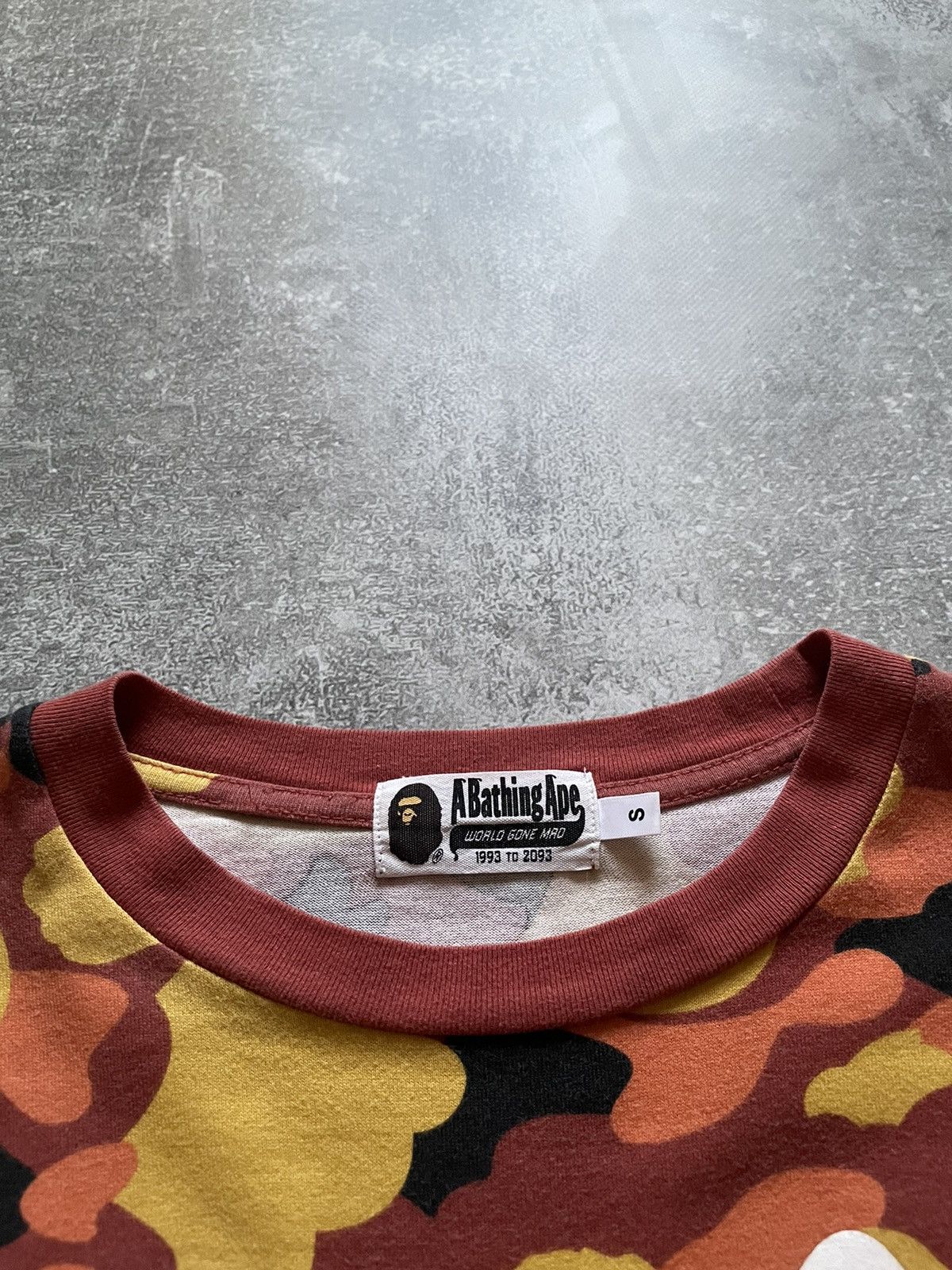 Bape 1st Camo Shark Long Sleeve Tee Size US S / EU 44-46 / 1 - 10 Thumbnail