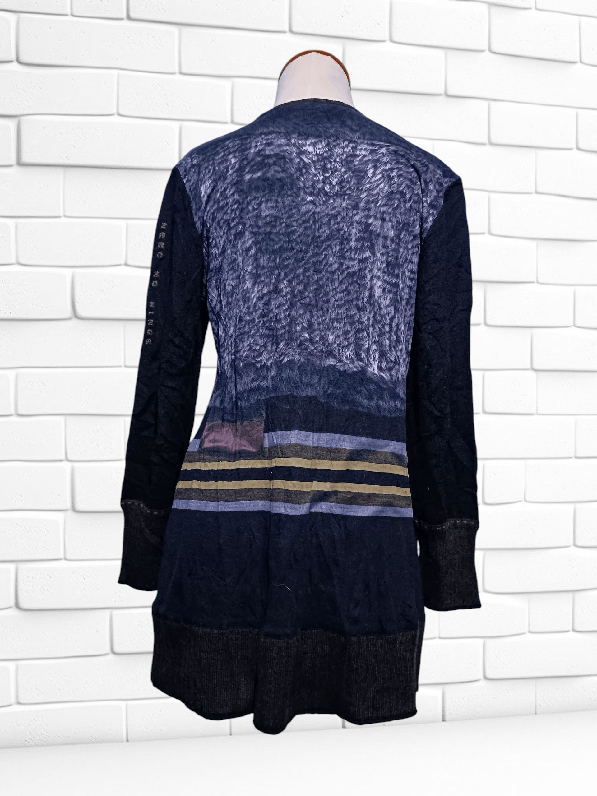 Chamois Long Sleeve Tunic Fake Necklace
