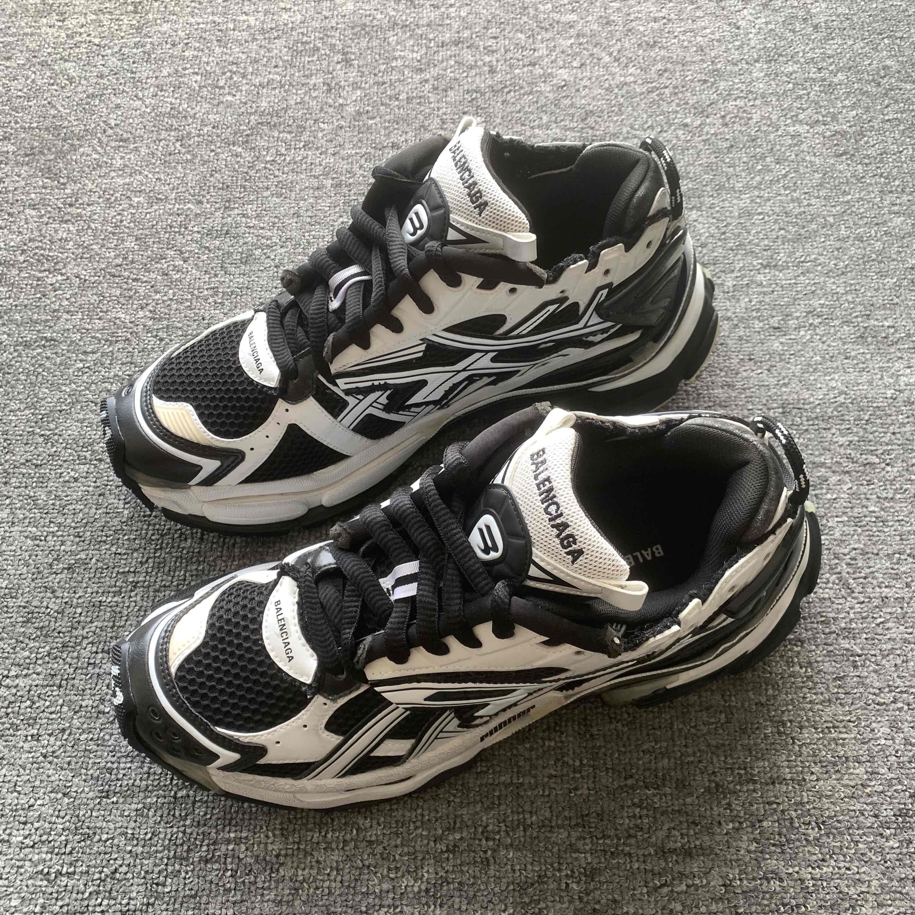 Balenciaga Balenciaga Track 2 White Black Sneaker Size 42 | Grailed