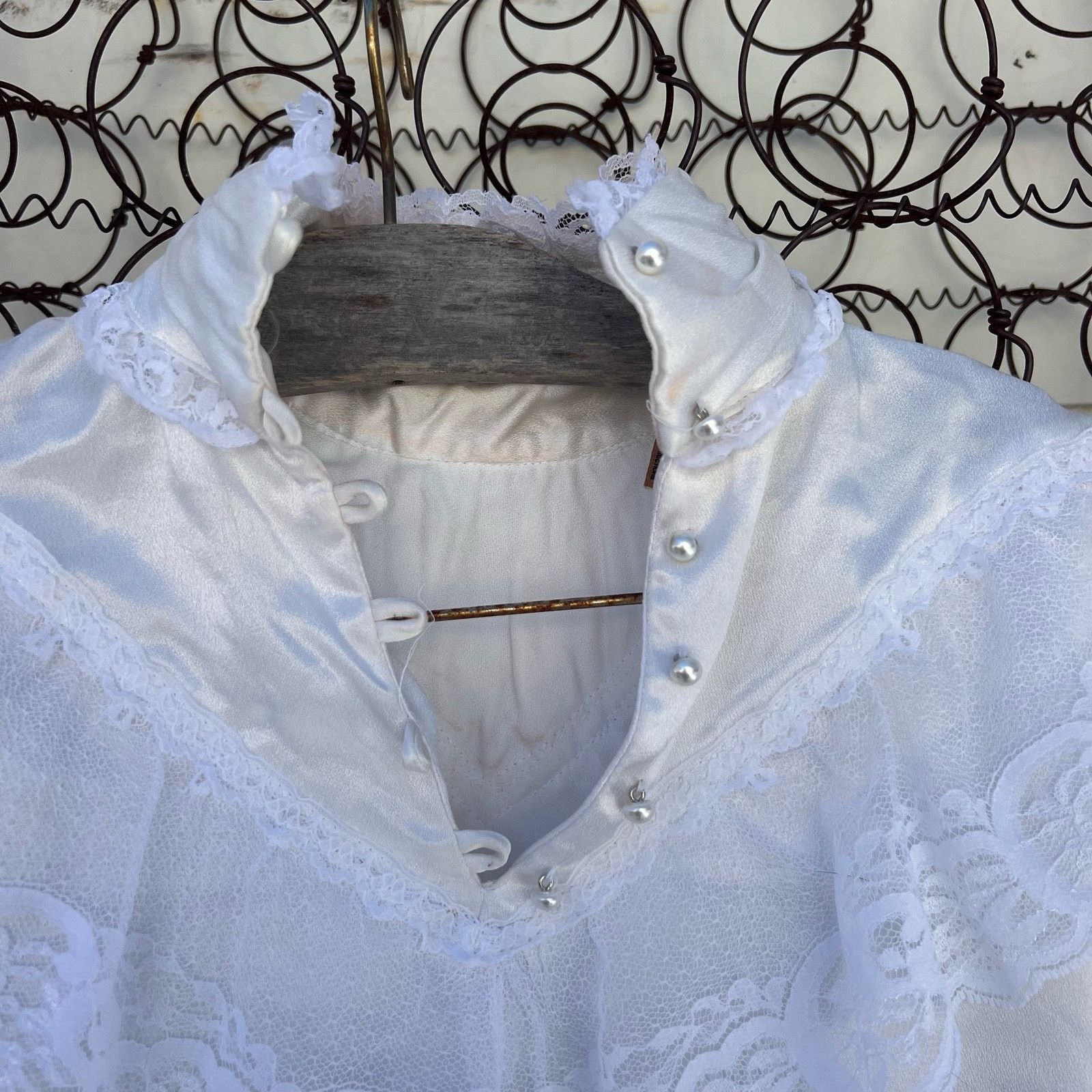 Vintage 80s Gunne Sax Poets Blouse Ruffles Satin Lace White L/S Size S / US 4 / IT 40 - 3 Thumbnail