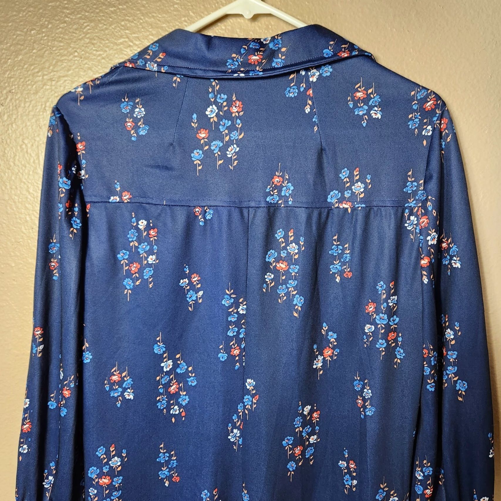 Vintage VINTAGE 70s Boho Maxi Dress Navy Floral Long Sleeve Elongated Peter Pan Collar Size L Size L / US 10 / IT 46 - 6 Thumbnail