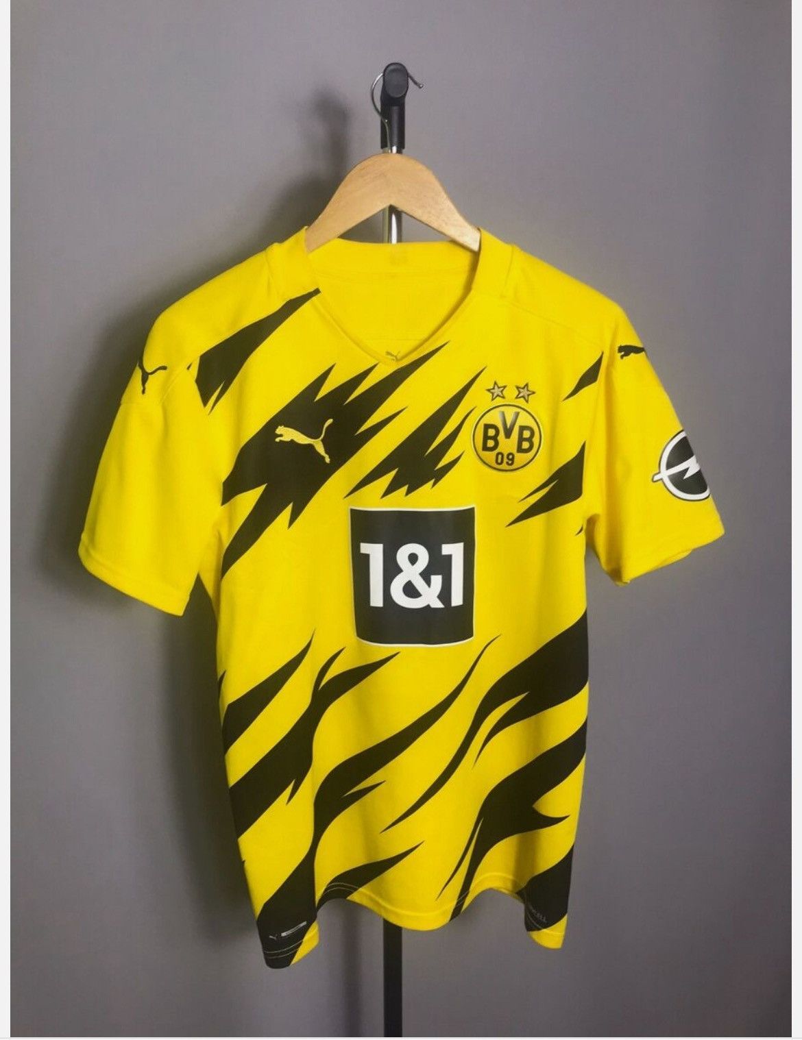 BORUSSIA DORTMUND 2020 2021 HOME SHIRT SOCCER JERSEY PUMA