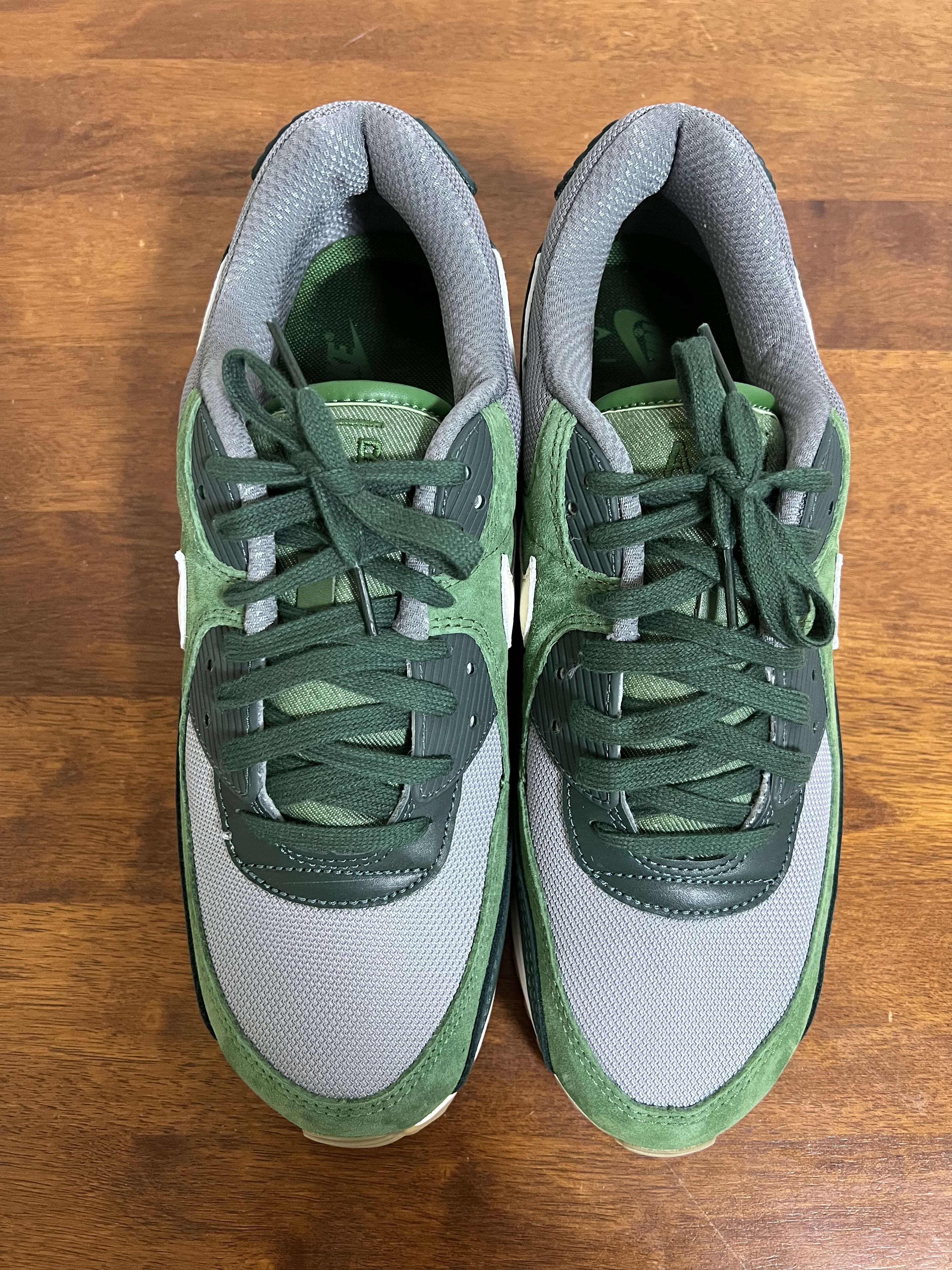 Nike 💚 2022 Nike Air Max 90 PRM Pro Green/Pale Ivory US 12 NEW Size US 12 / EU 45 - 10 Thumbnail