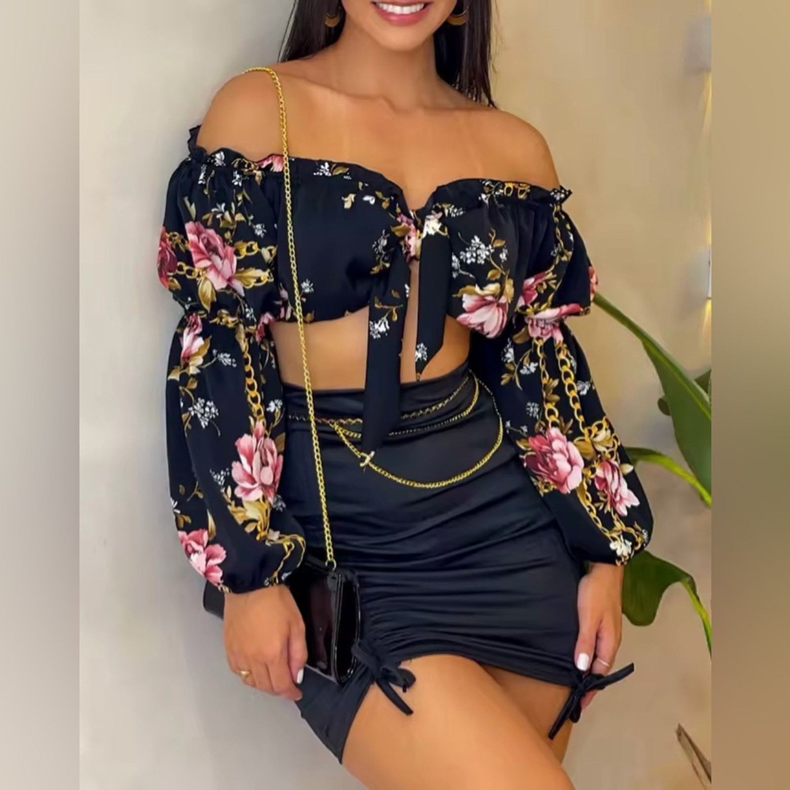 Other New Y2K Floral Off-Shoulder Black Top with a skirt size M Size S / US 4 / IT 40 - 2 Thumbnail
