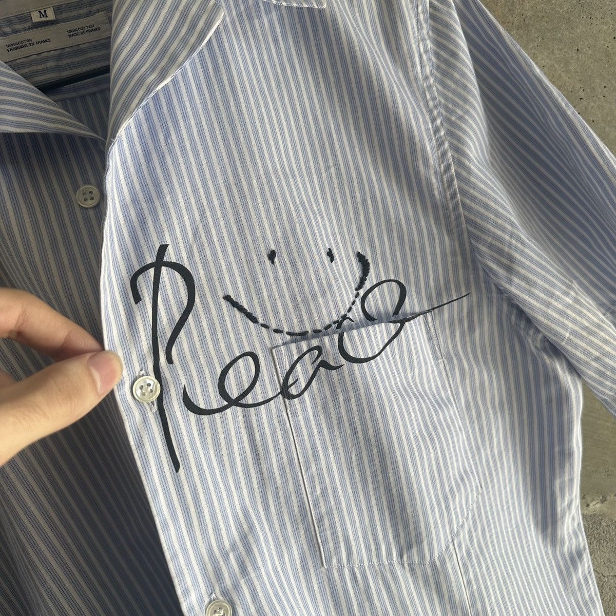 Comme des Garcons 2000s CDG Shirt “Peace” Striped Button Up Size US M / EU 48-50 / 2 - 3 Thumbnail