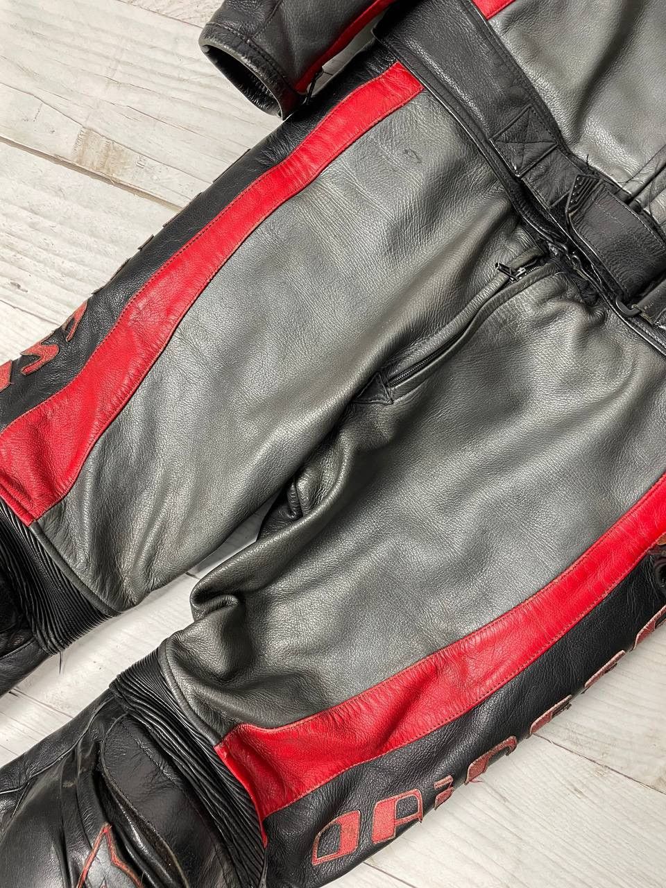 Dainese Dainese Leather Overall Racing Motorcycle Jacket Pants 90s Size US M / EU 48-50 / 2 - 7 Thumbnail