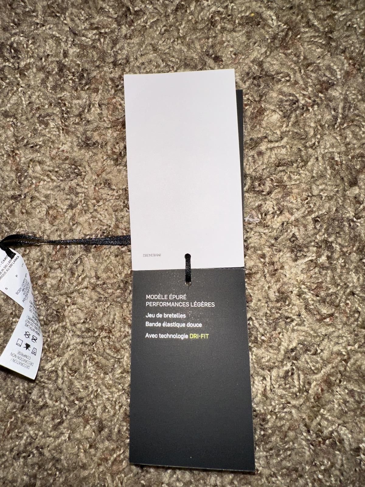 Nike Nike Strappy Low Impact Sports Bra AQ8686 Size ONE SIZE - 10 Thumbnail