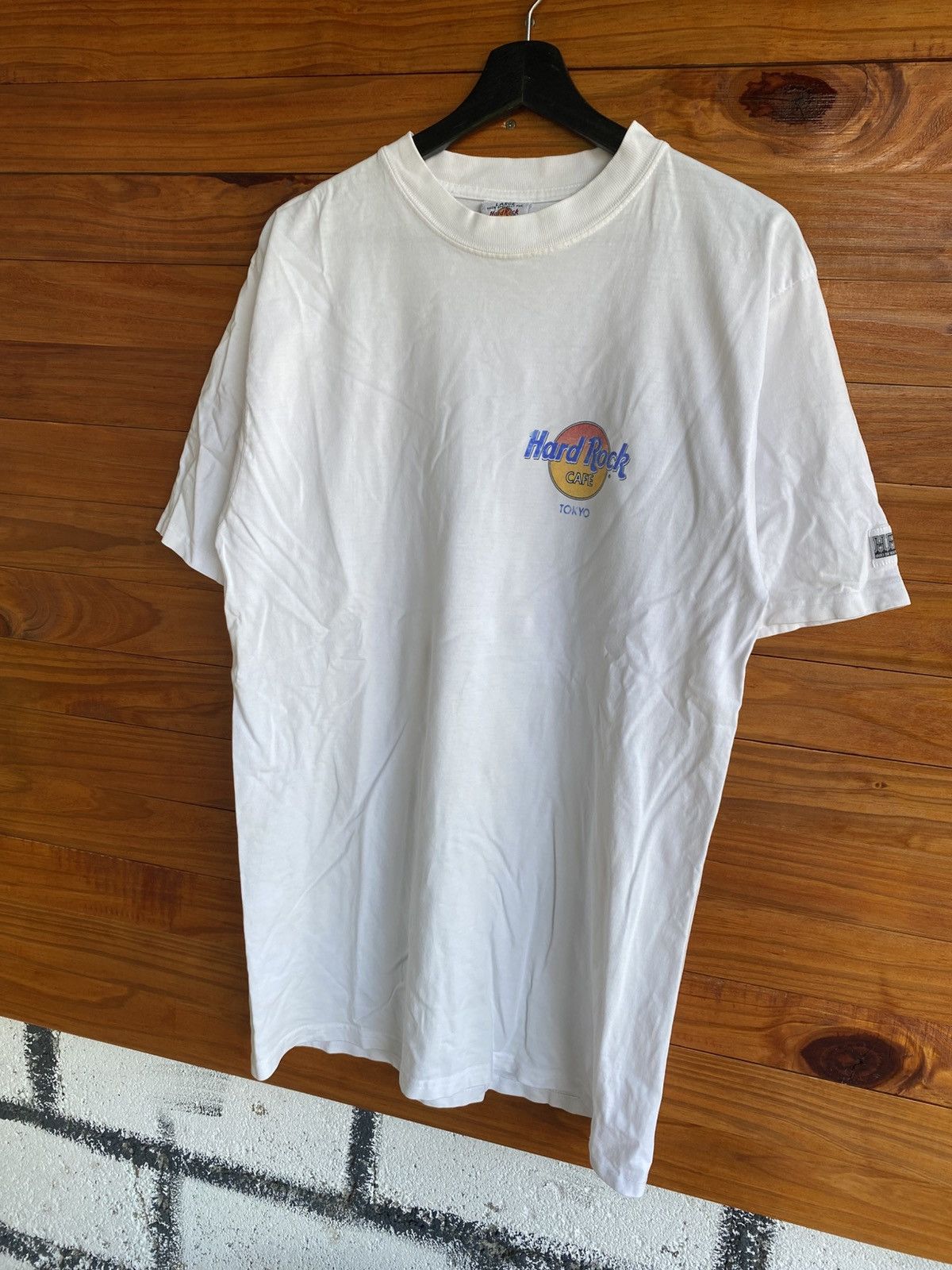 Hard Rock Cafe Vintage Hard Rock Cafe Tokyo T-Shirt Capital of Rock n’ Roll Size US L / EU 52-54 / 3 - 10 Thumbnail