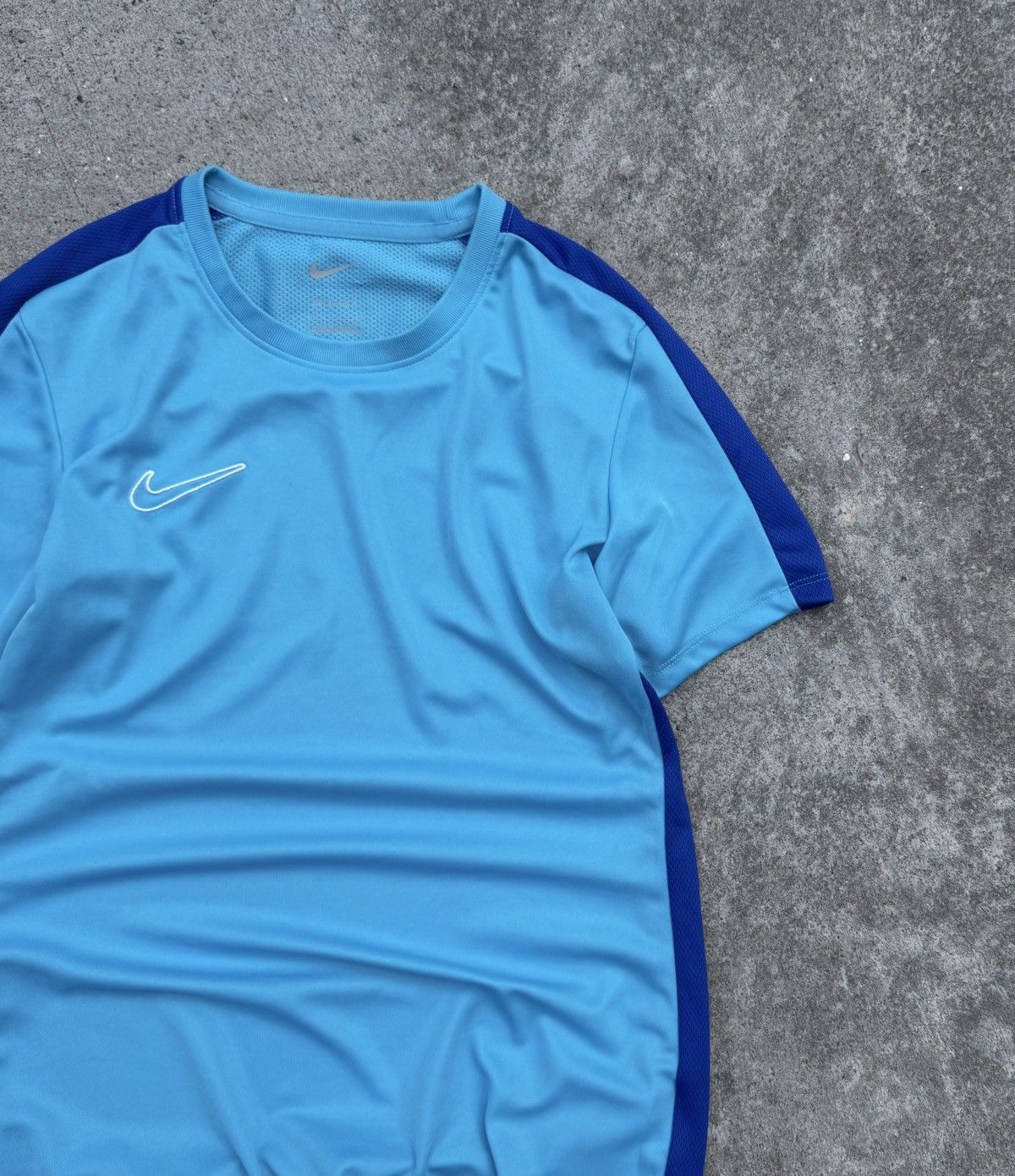 Nike × Vintage Nike y2k streetwear sportswear t-shirt Size US S / EU 44-46 / 1 - 4 Thumbnail