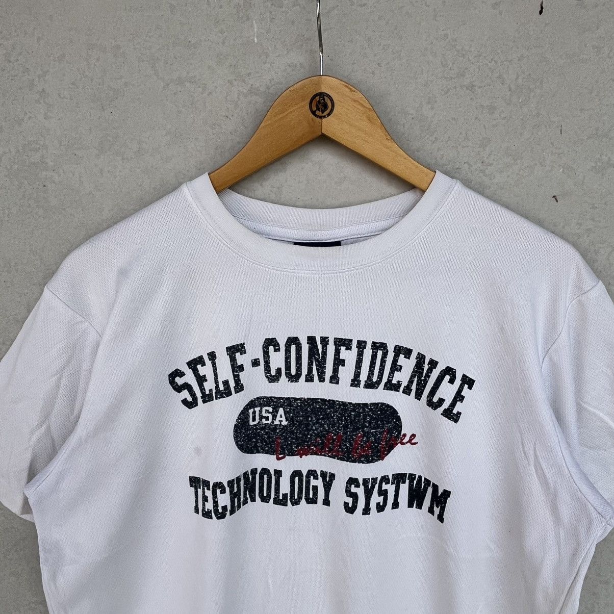 Other Vintage The First Wave Rail White Graphic Tee Size L Size US L / EU 52-54 / 3 - 4 Thumbnail