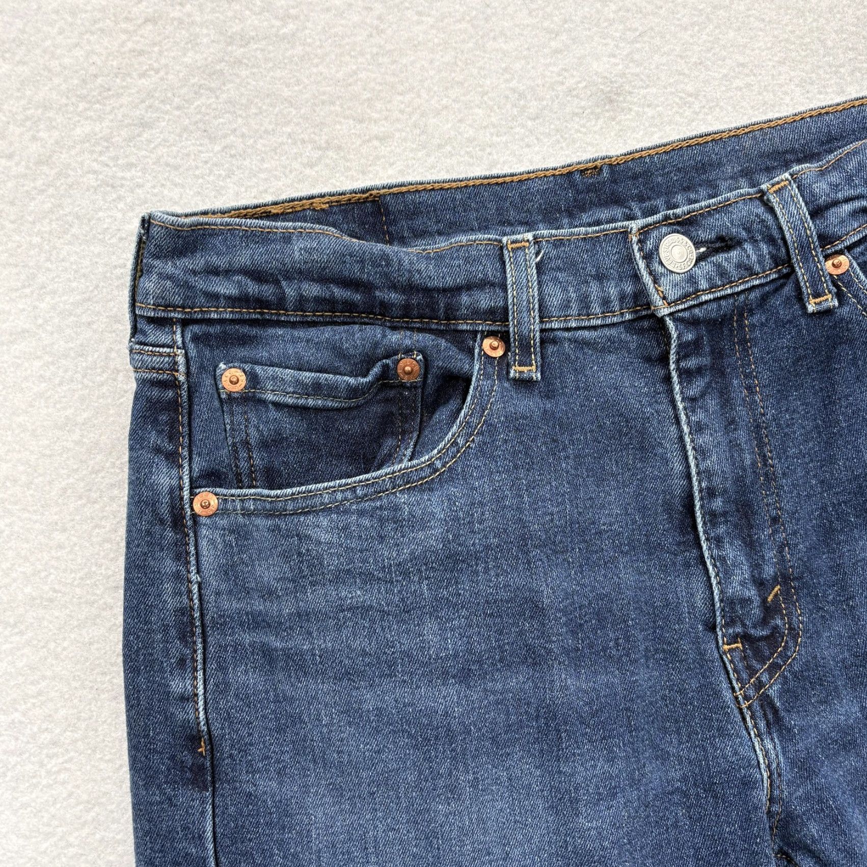 Levi's Levi's 505 Jeans Mens 32x30 Blue Medium Wash Regular Fit Straight Denim Stretch Jeans Size US 32 / EU 48 - 3 Thumbnail
