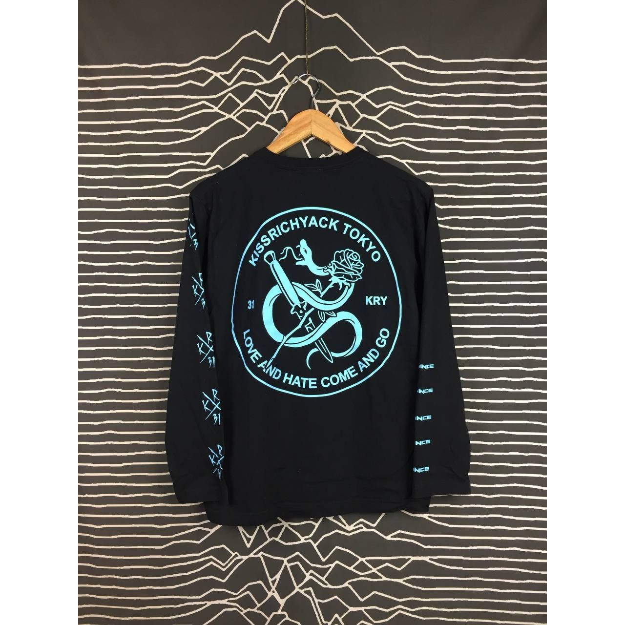 Japanese Brand Kryclothing Japanese Brand Kiss Rich Yack Long Sleeve Tee Size US M / EU 48-50 / 2 - 2 Thumbnail