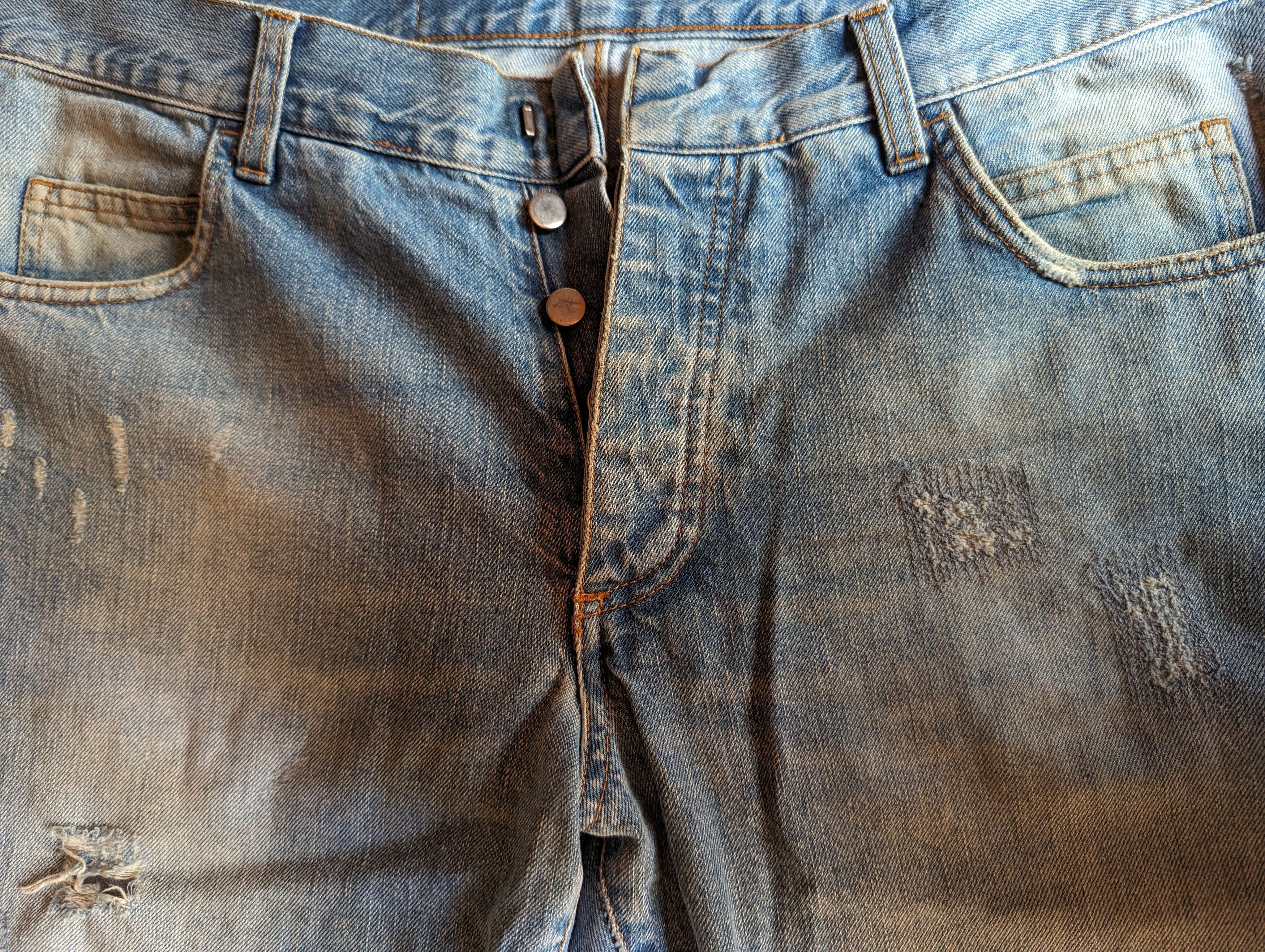 Balmain Balmain blue distressed jeans Size US 33 - 2 Thumbnail