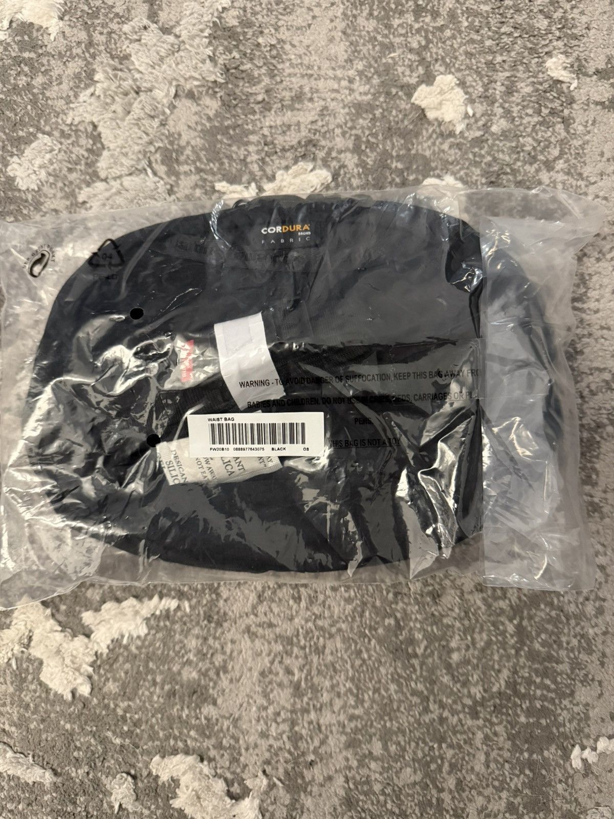 Supreme Supreme Black Waist Bag Size ONE SIZE - 2 Thumbnail