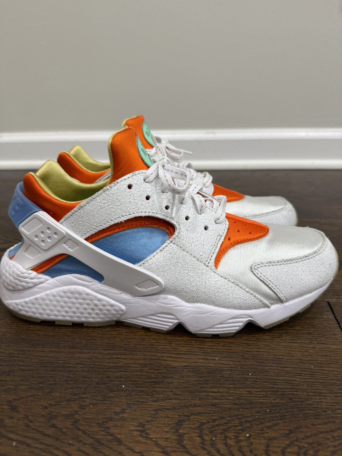 Nike Nike Air Huarache Size US 11 / EU 44 - 4 Thumbnail