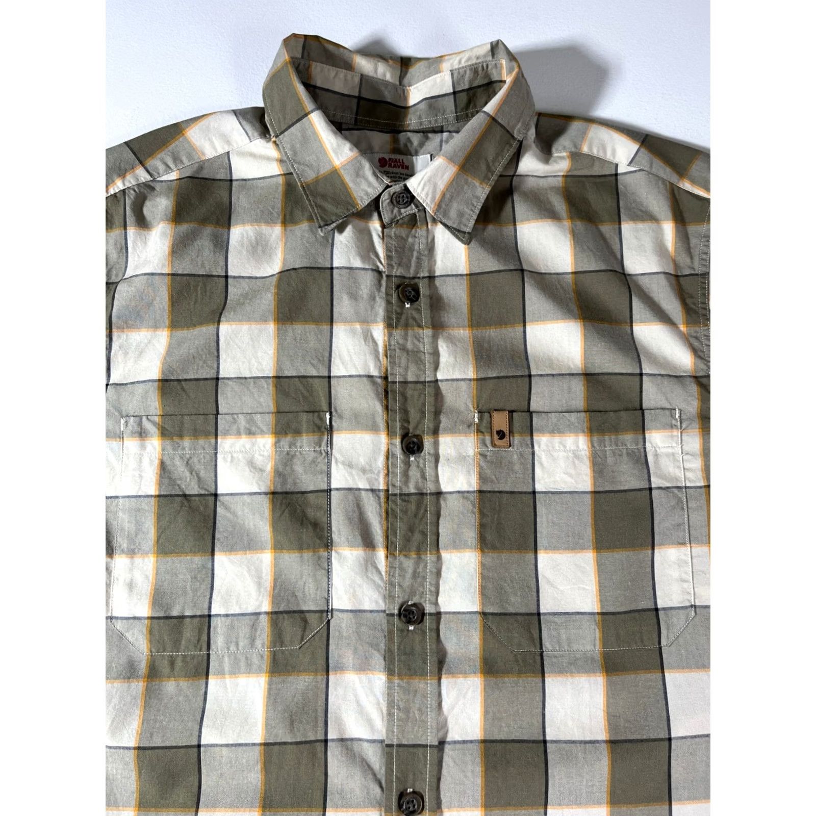Vintage Men's Fjällräven High Coast Big Check Short Sleeve Shirt Sz L Size US L / EU 52-54 / 3 - 6 Thumbnail