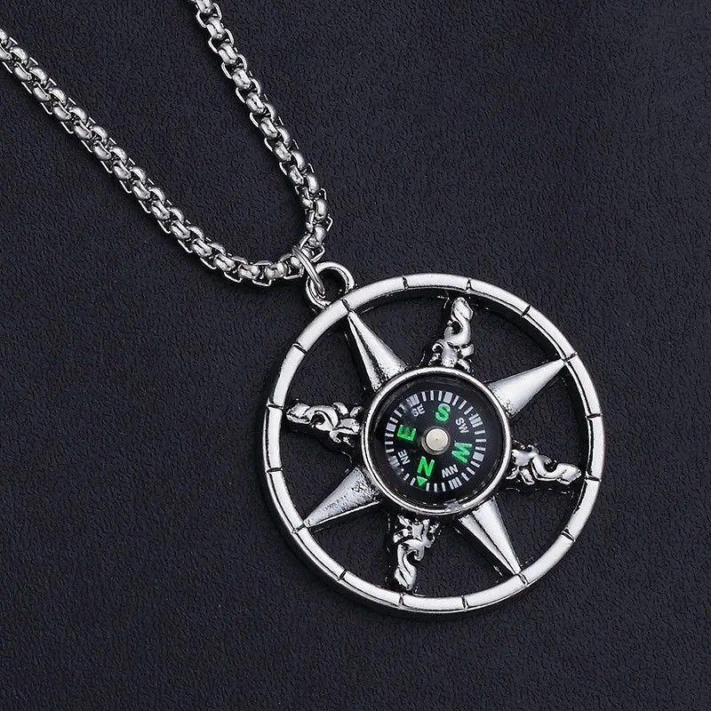 Jewelry Necklace Spearhead Cross Pendant Size ONE SIZE - 1 Preview