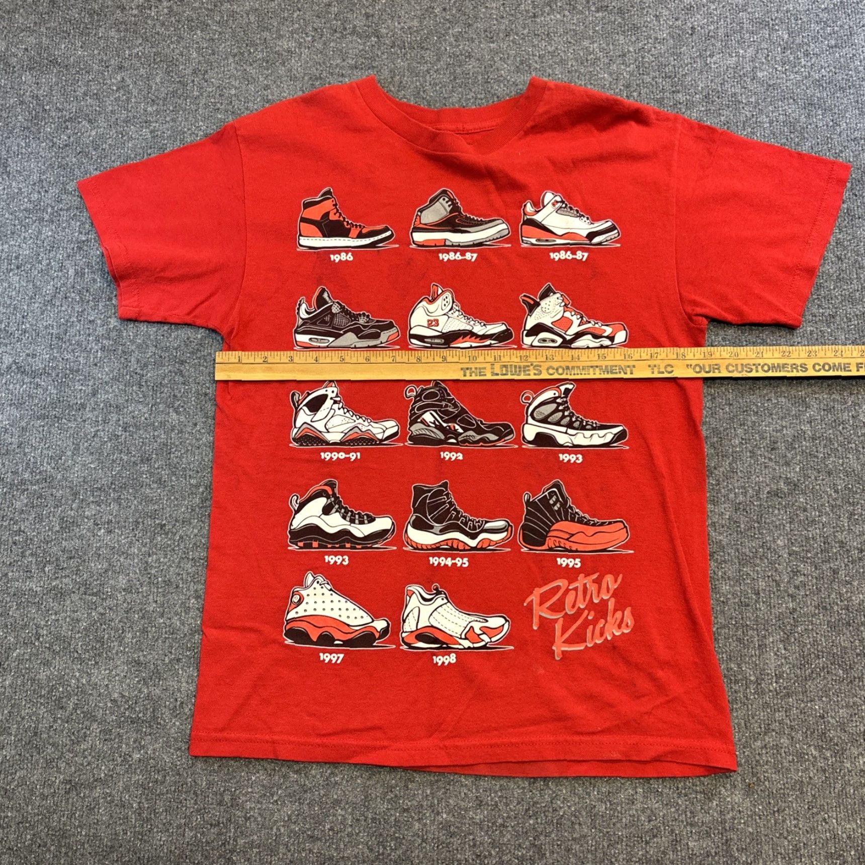 Jordan Brand Authentic Classics Rare Retro Kicks Air Jordan History M Red T-Shirt Mens Size US M / EU 48-50 / 2 - 4 Thumbnail
