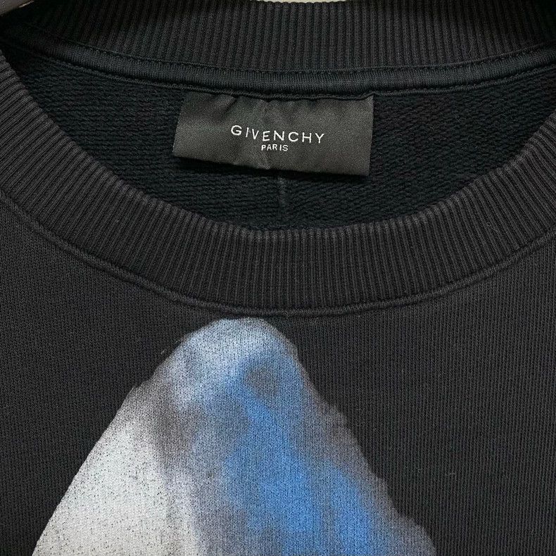 Givenchy Givenchy Shark Hoodie S Size Black Classic Style Shoulder Size US S / EU 44-46 / 1 - 2 Thumbnail