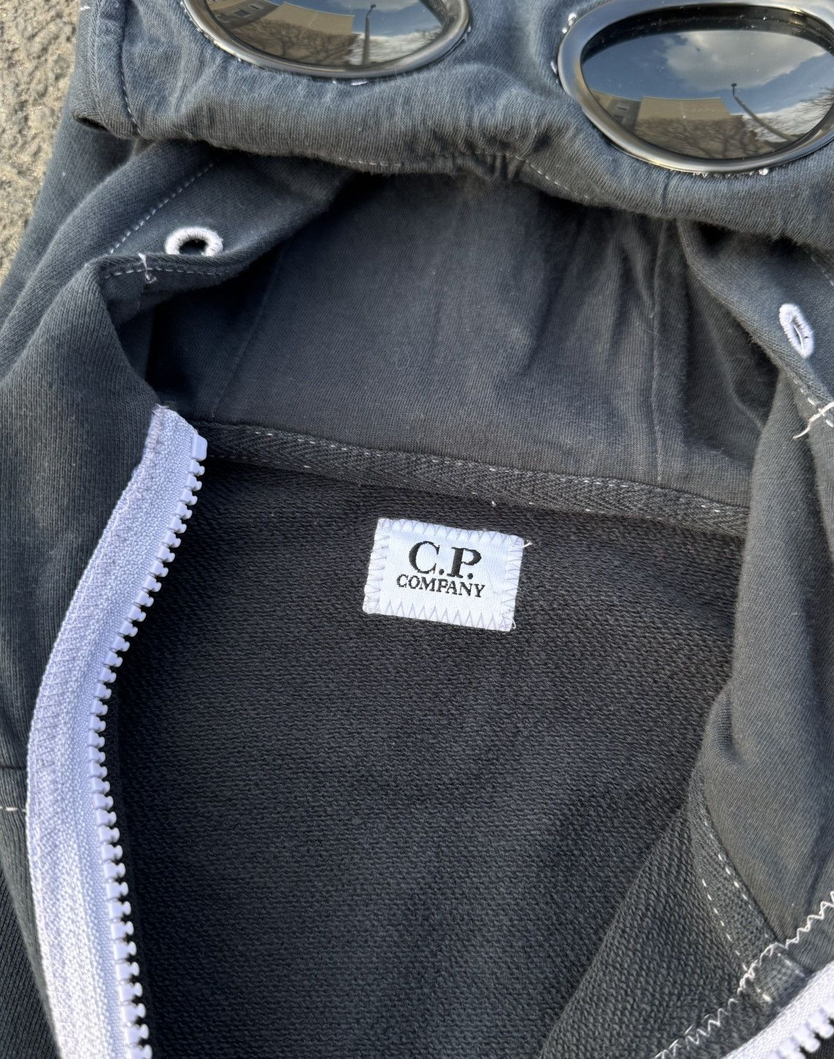 C.P. Company legit full zip hoodie cp company Size US M / EU 48-50 / 2 - 8 Thumbnail