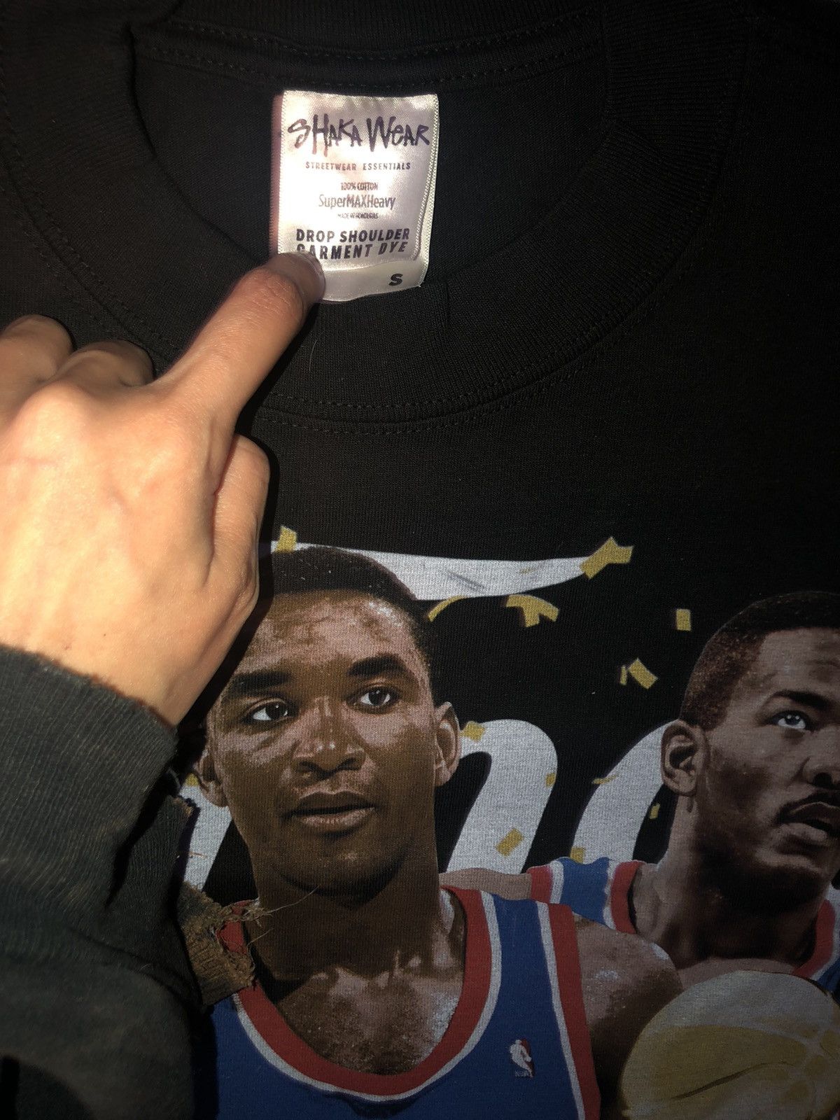 NBA × Rap Tees Detroit pistons Size US XL / EU 56 / 4 - 11 Thumbnail