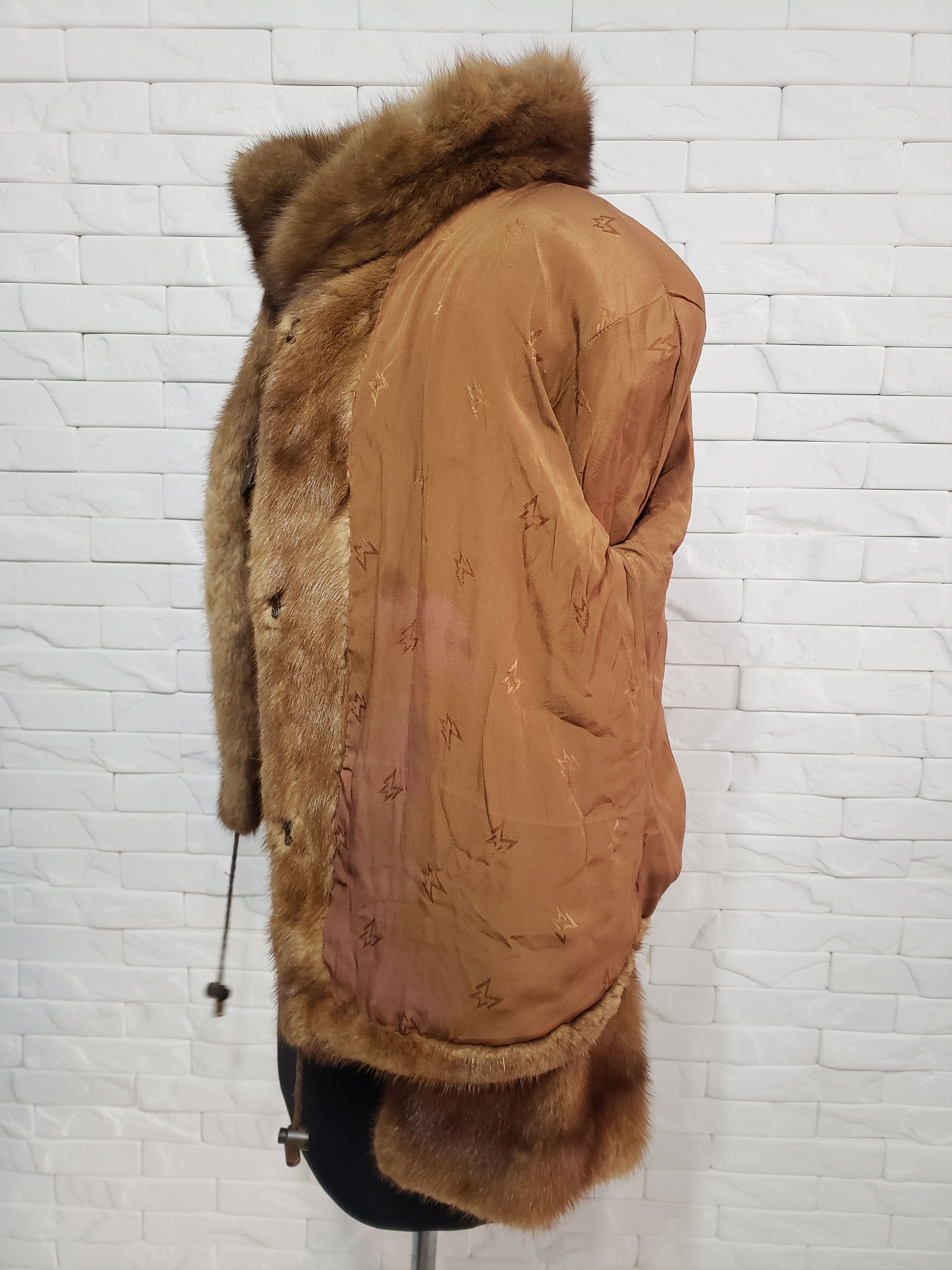 Uniqlo Stylish women's mink coat. Size M / US 6-8 / IT 42-44 - 10 Thumbnail
