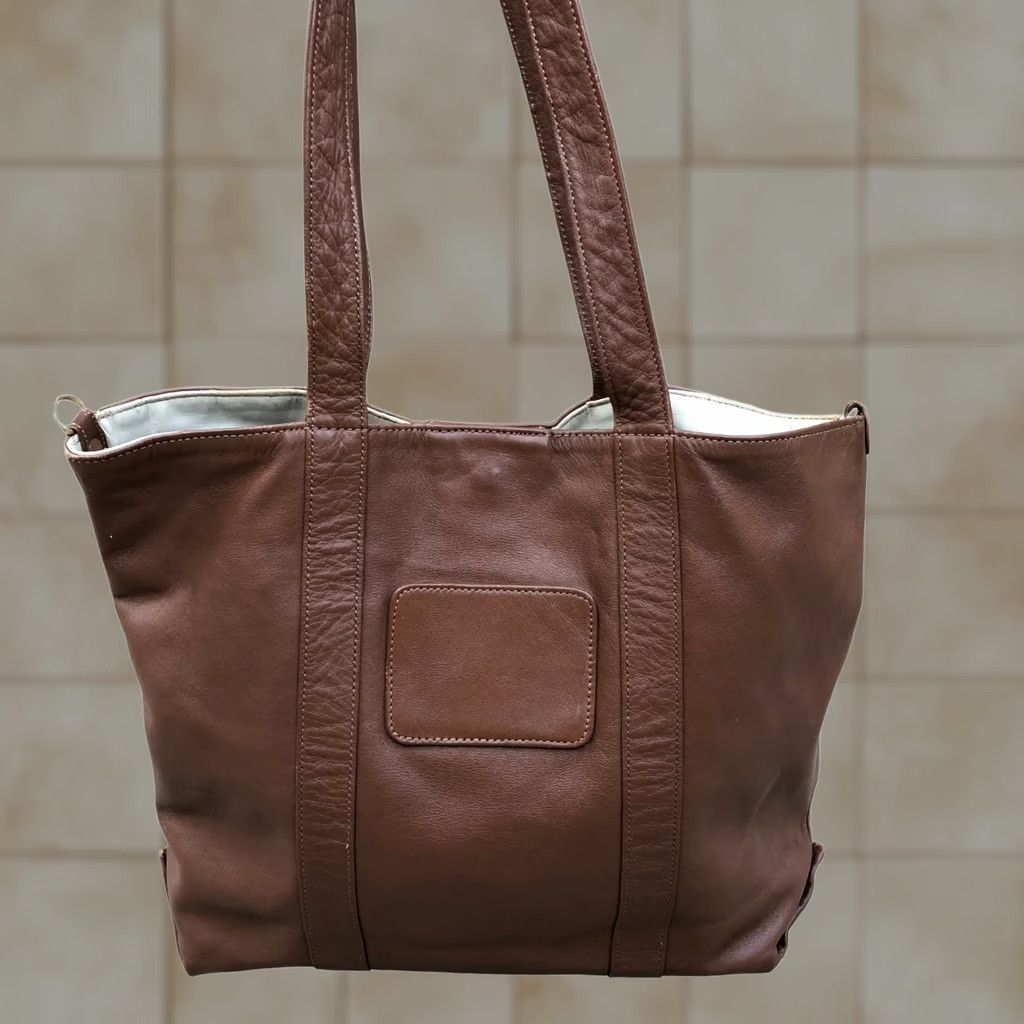 Vintage VINTAGE Robinson's Leather Tote Purse Women's Brown Shoulder Bag Large Tote Brown Leather Women Bag Large Robinson's Size ONE SIZE - 1 Thumbnail