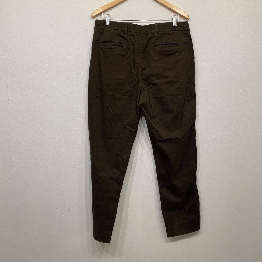 Abercrombie & Fitch Abercrombie Brown Loose Men's Flat Front Chino Pants 33x32 Size US 33 - 4 Thumbnail