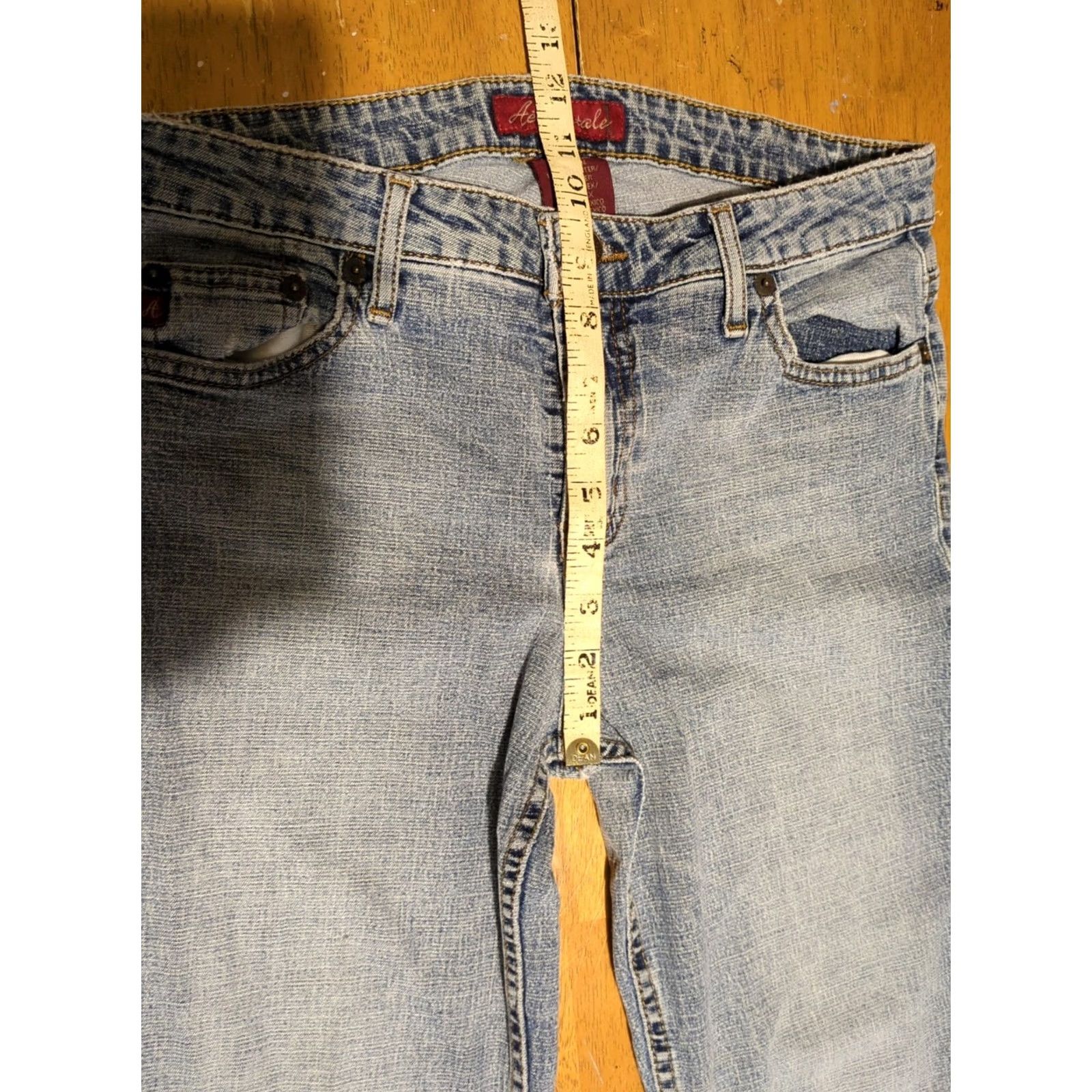 Vintage Aéropostale Jeans Women's 9/10 Regular Blue Light Wash Mid Rise Flare Jeans Size 30" / US 8 / IT 44 - 4 Thumbnail