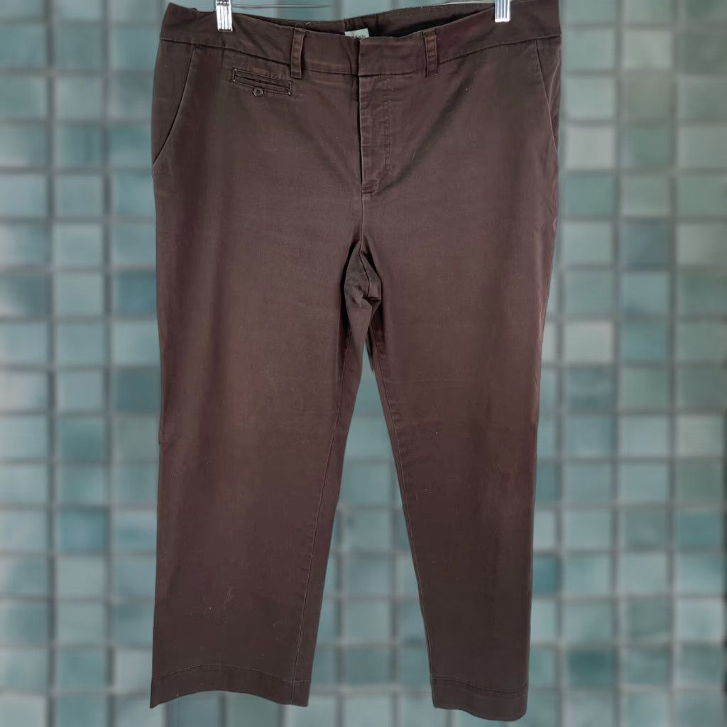Merona Merona Womens Flat Front Chino Pants Brown 18 Regular Stretch 98% Cotton 2% Spandex Size 40" / US 18 - 1 Thumbnail
