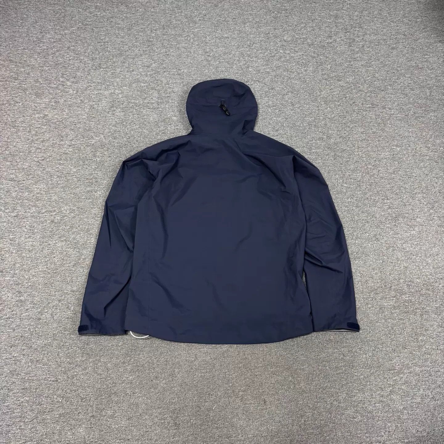Arc'teryx Arcteryx Beta Waterproof Hooded Jacket Navy M 99 New Size US M / EU 48-50 / 2 - 2 Thumbnail