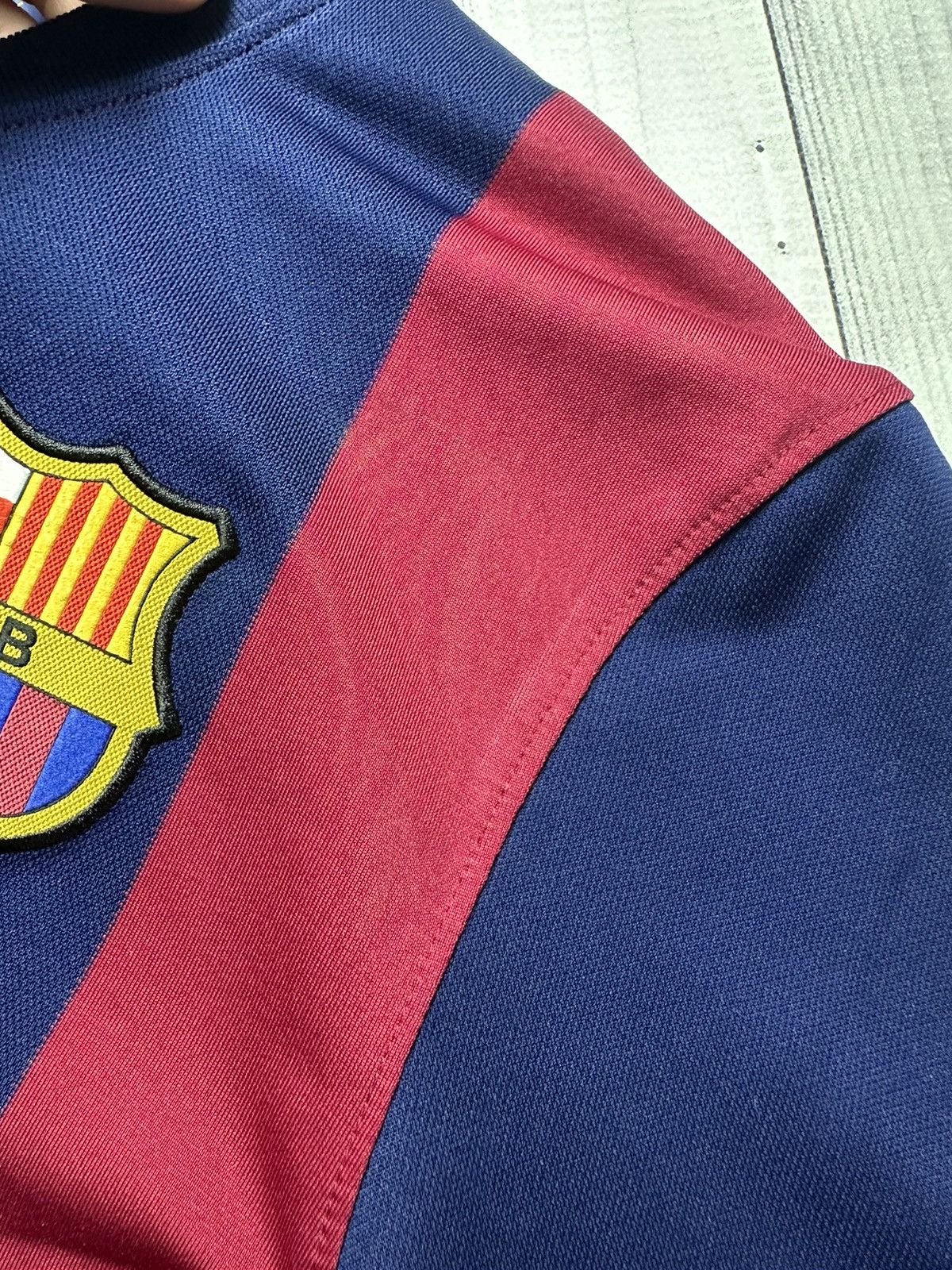Nike × Vintage Vintage Barcelona Nike Soccer jersey size S 9 Suarez rare Size US S / EU 44-46 / 1 - 5 Thumbnail