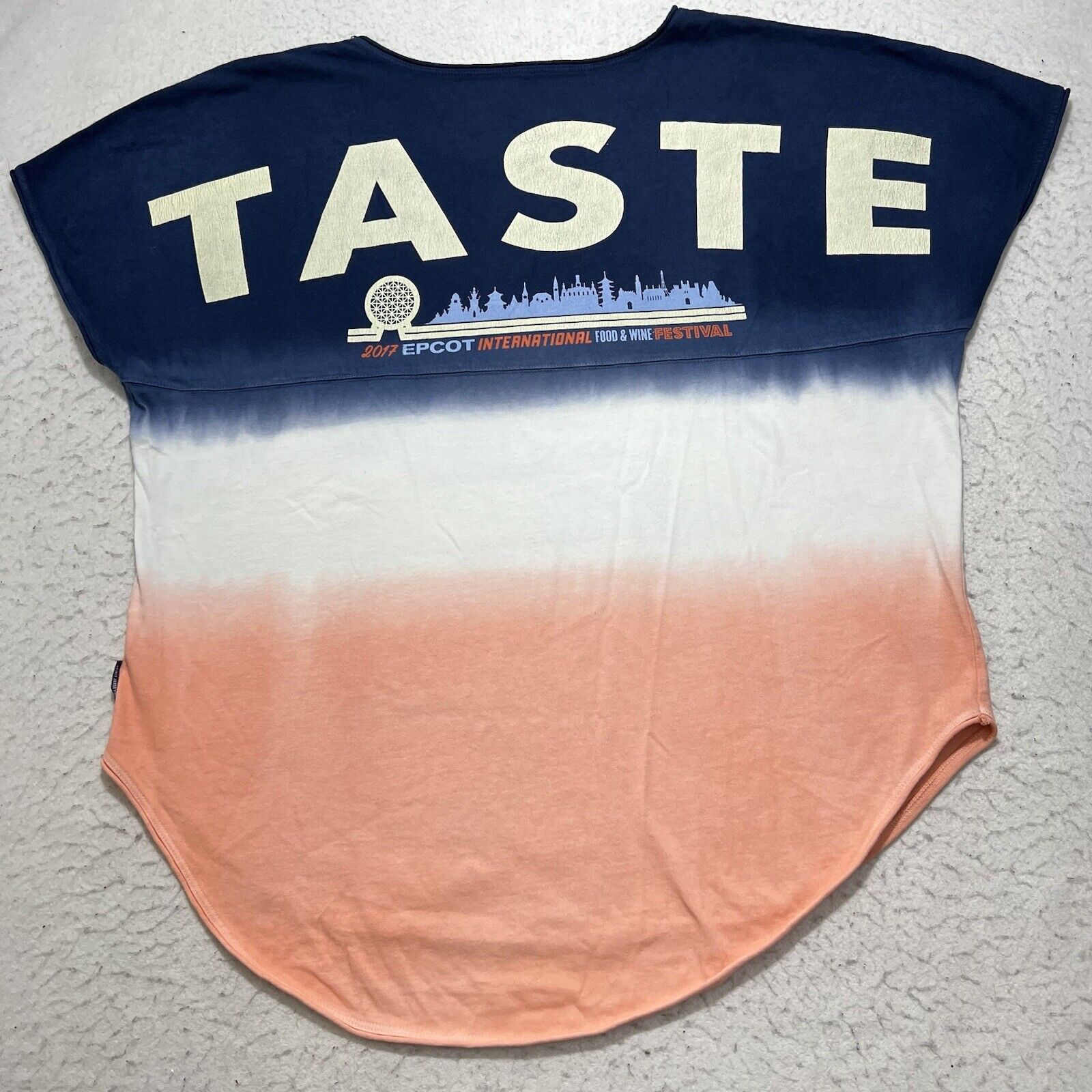 Disney Disney Spirit Jersey Large 2017 Epcot Food Wine Festival Tee Size US L / EU 52-54 / 3 - 1 Thumbnail