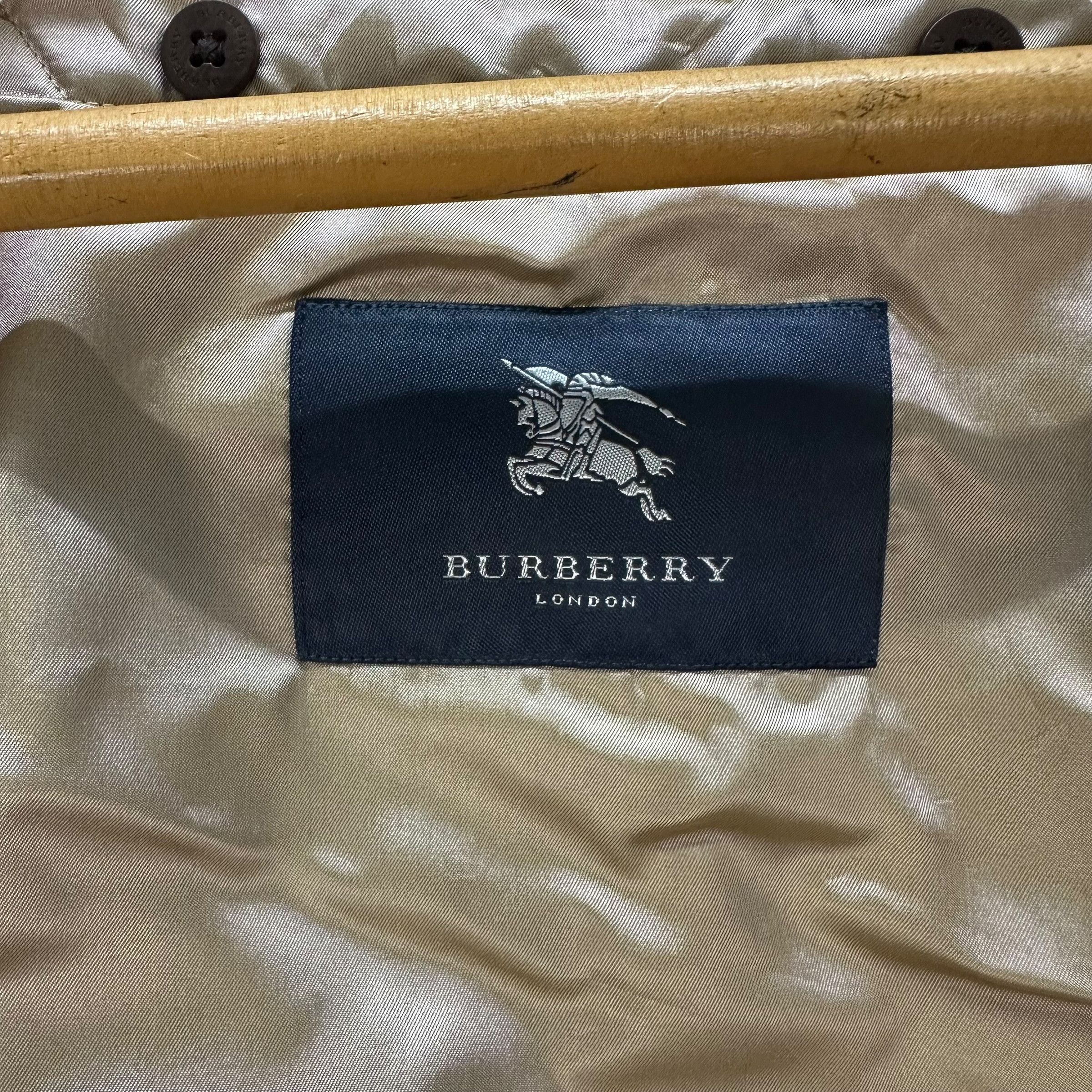 Burberry Burberry London Nova Check Inner Coat Jacket #9187-67 Size US M / EU 48-50 / 2 - 5 Thumbnail