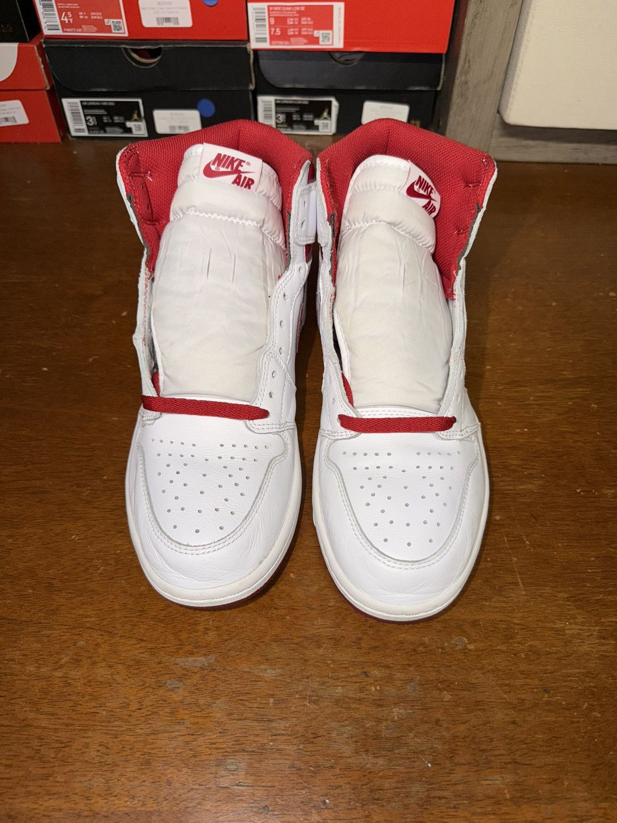 Nike Air Jordan 1 Retro High OG Metallic Red size 10 Size US 10 / EU 43 - 5 Thumbnail