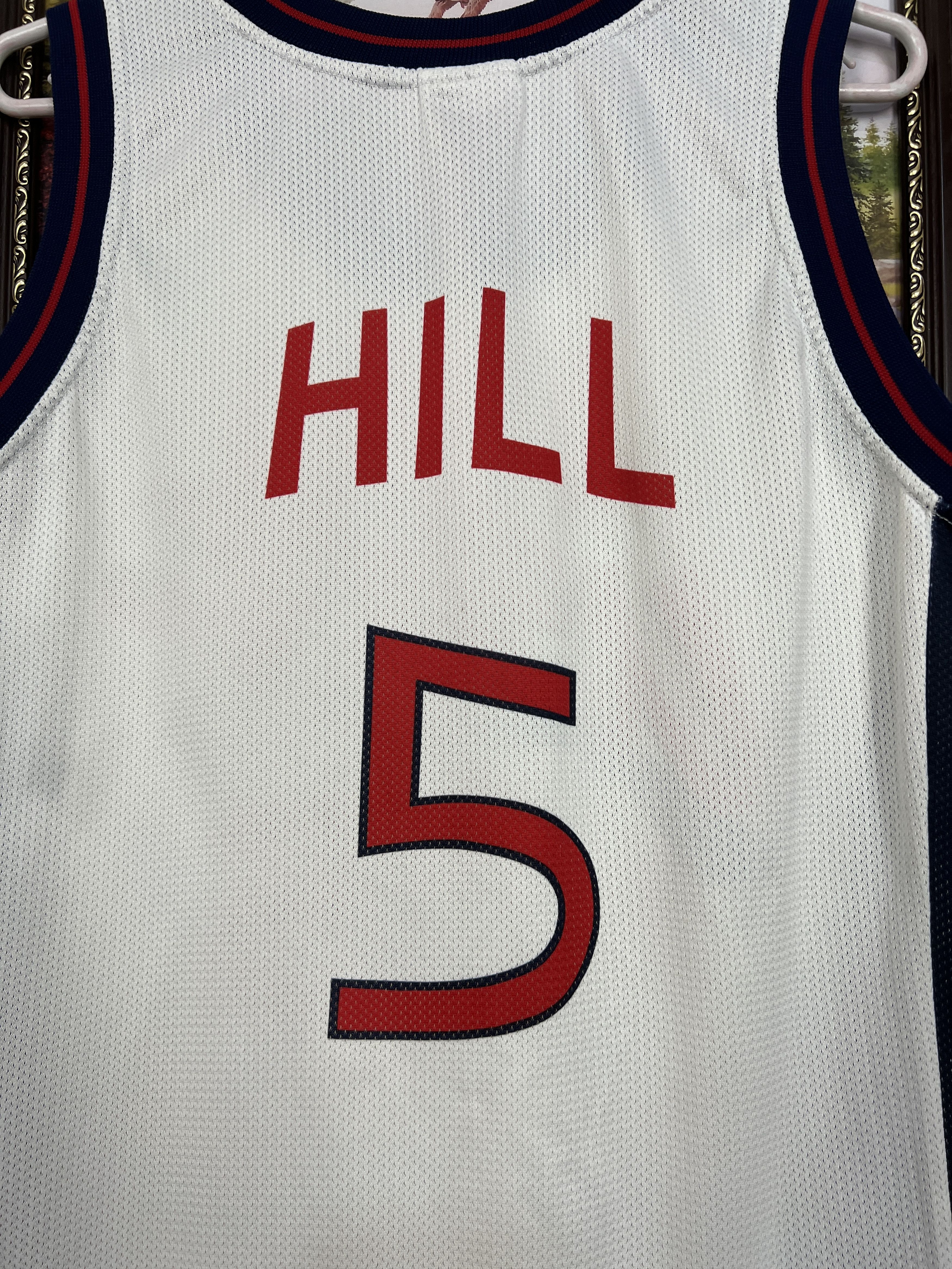 Champion Vintage 90's Champion USA Team #5 Hill White NBA Jersey Size US S / EU 44-46 / 1 - 14 Thumbnail
