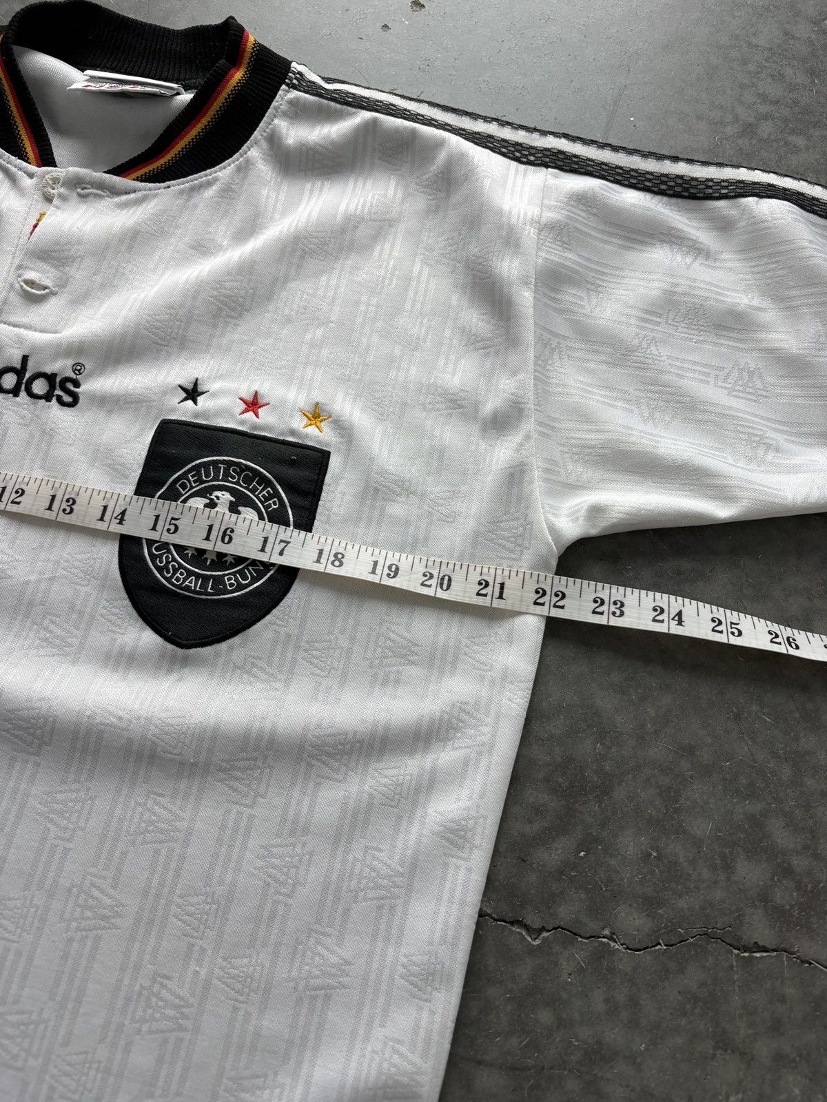 Adidas Vintage 1996 Adidas Germany Home Jersey Size US L / EU 52-54 / 3 - 8 Thumbnail