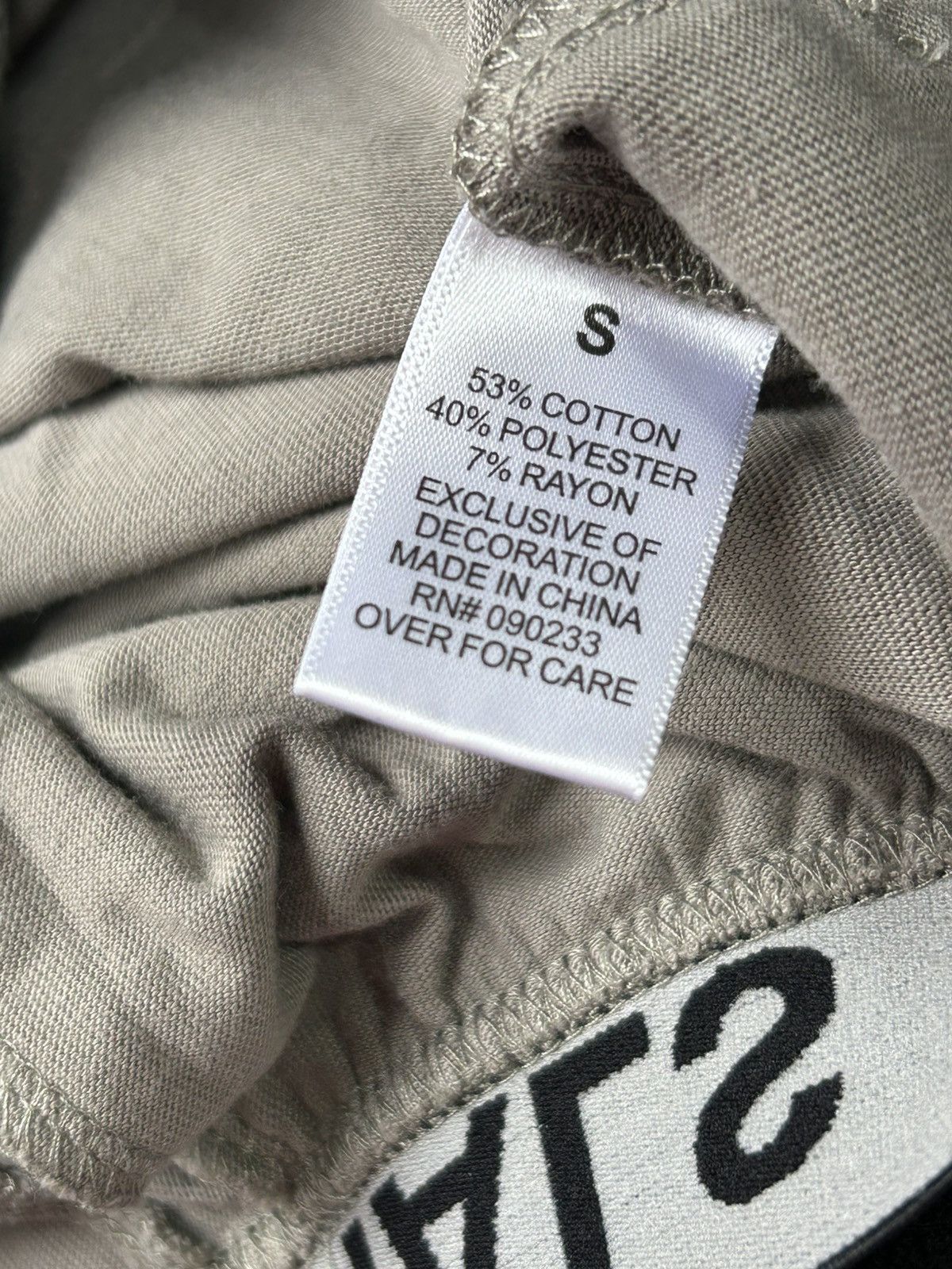 Essentials × Fear of God Fear of God Essentials Soft Fitted Logo Lounge Pants size S Size US 28 / EU 44 - 7 Thumbnail
