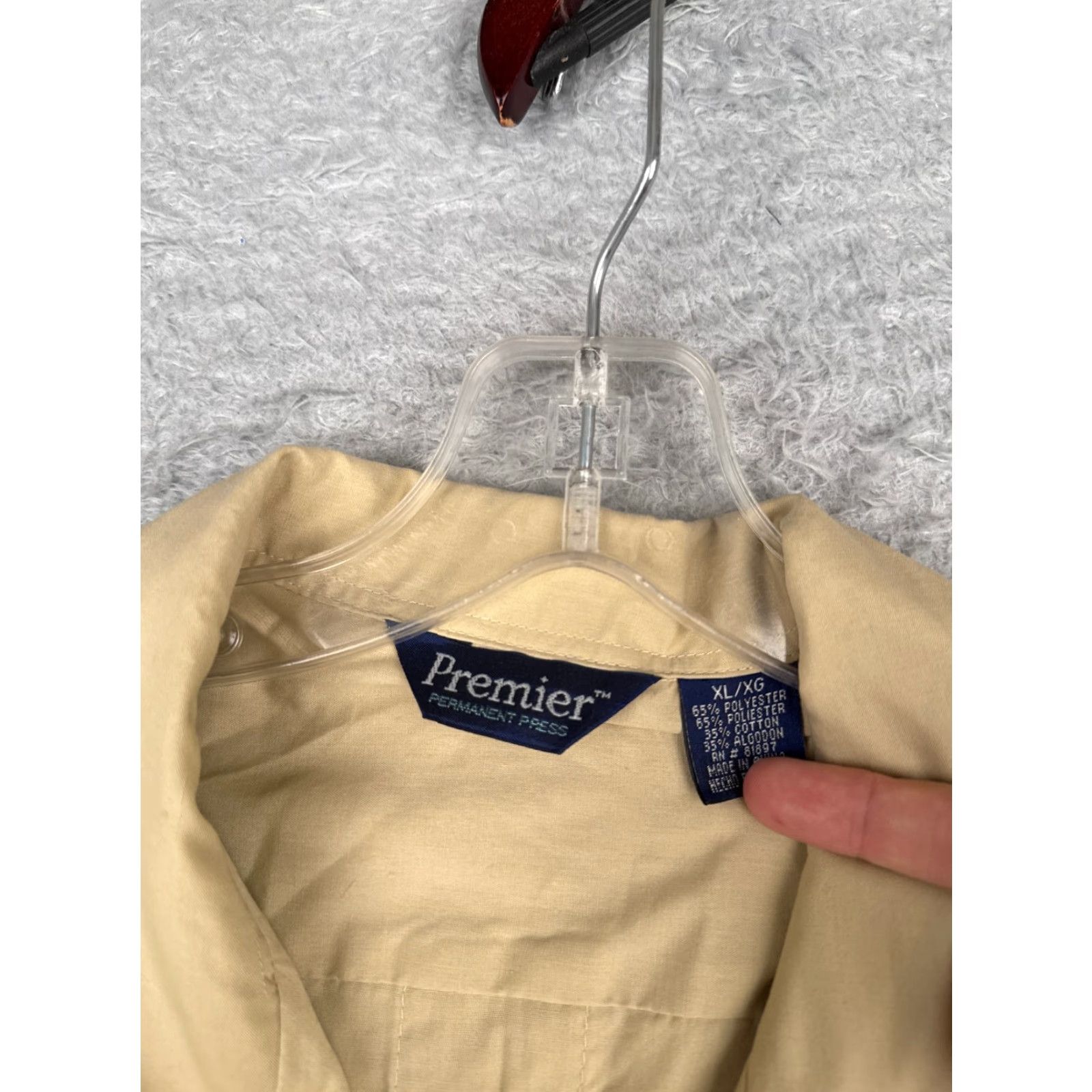 Vintage Premier Shirt Men XL Beige 4 Pocket Guayabera Polyester Blend Casual Beach Hawaiian Vacation Aloha Shirt Mens Regular Short Sleeve Button-Up Pocketed Size US XL / EU 56 / 4 - 6 Thumbnail